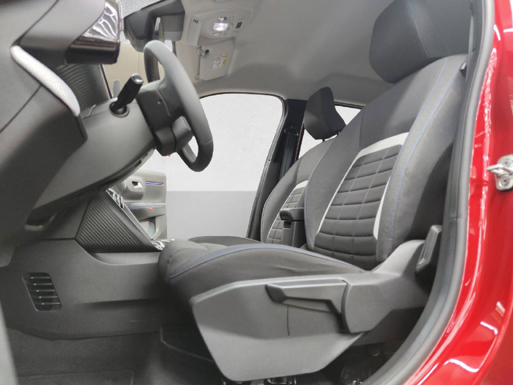CITROEN C3 1.2 Hybrid You+-image-9