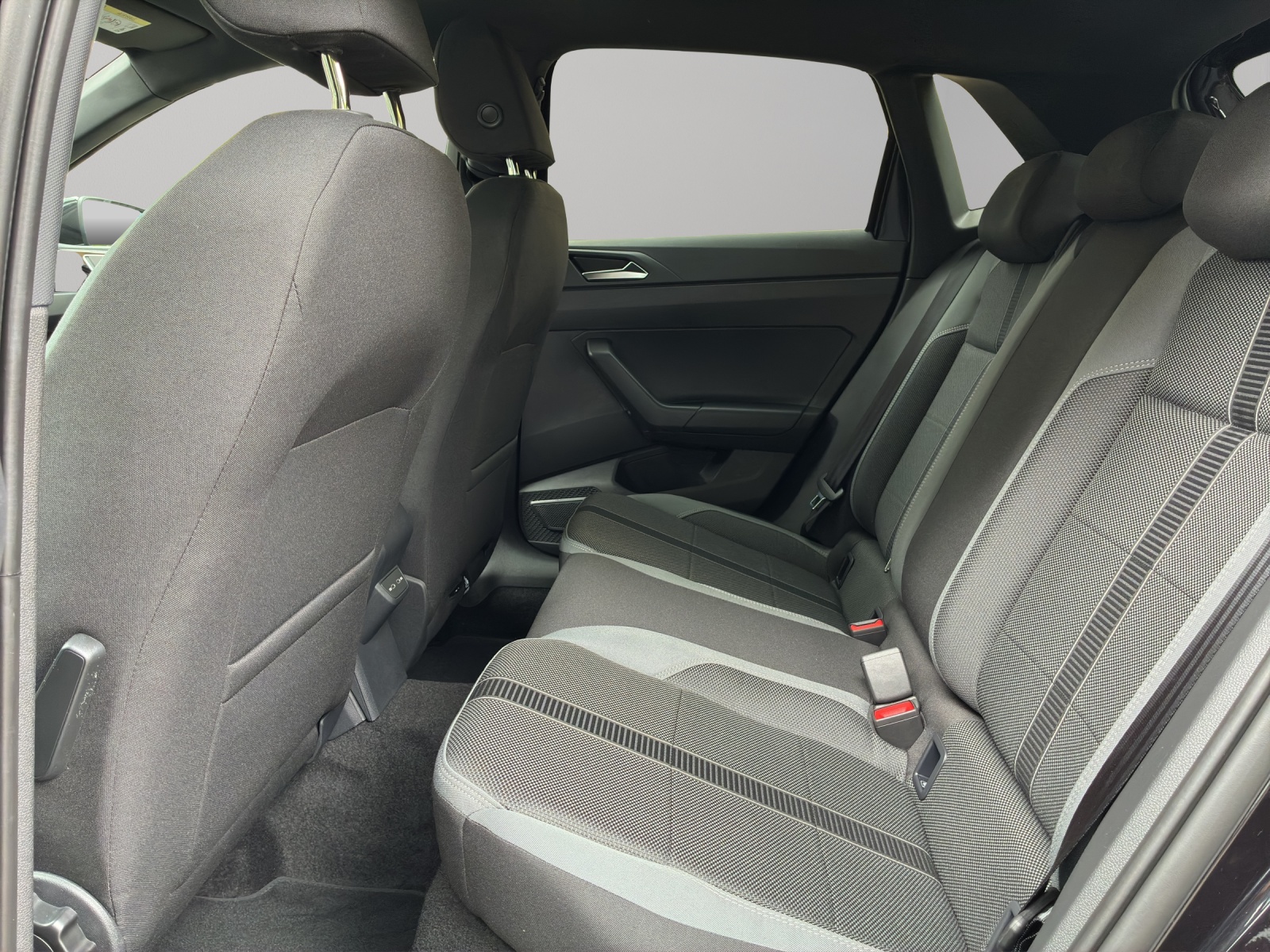 VW Polo 1.0 TSI Style Edition 50 DSG-image-9