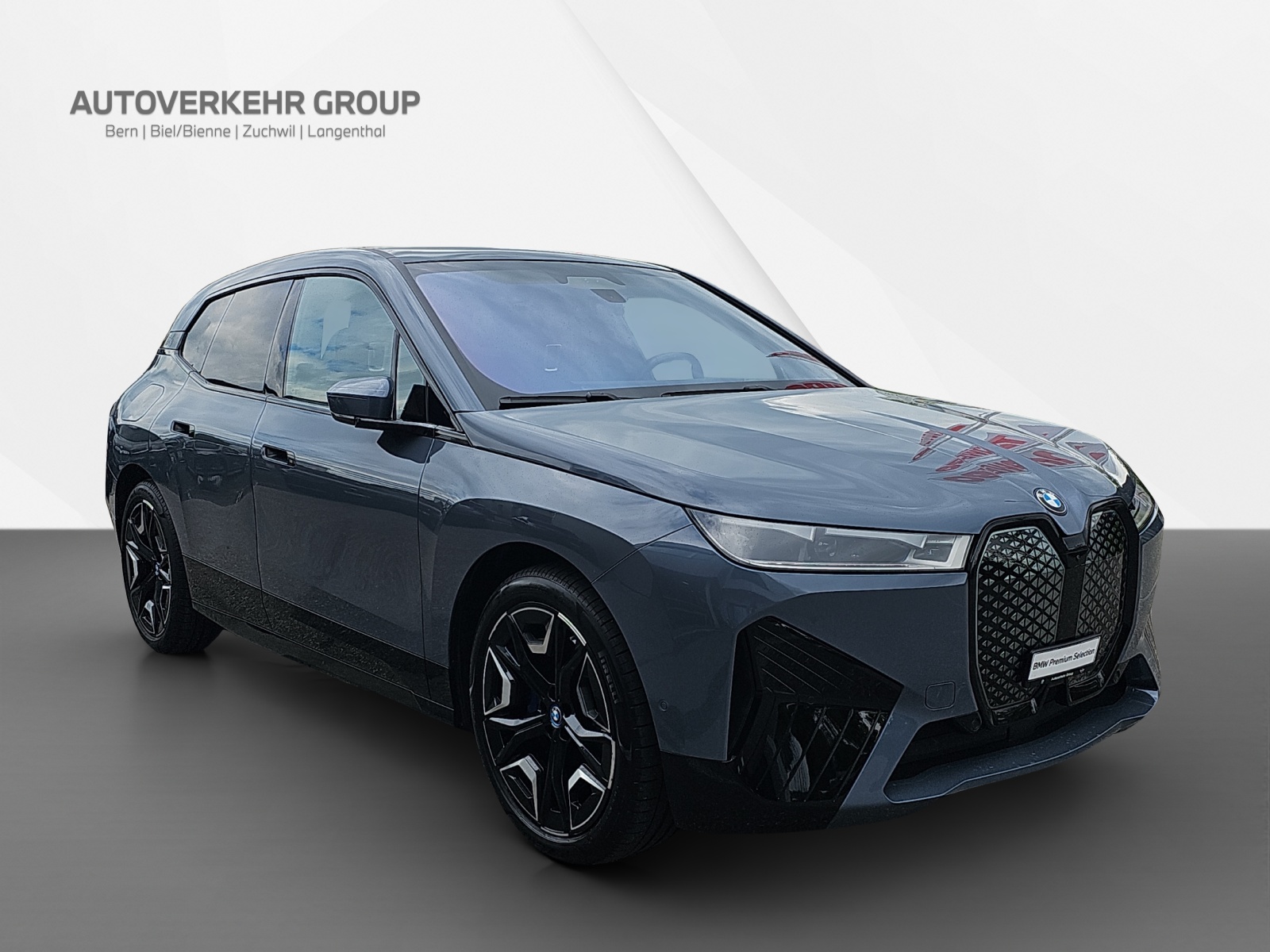BMW iX xDrive50-image-8