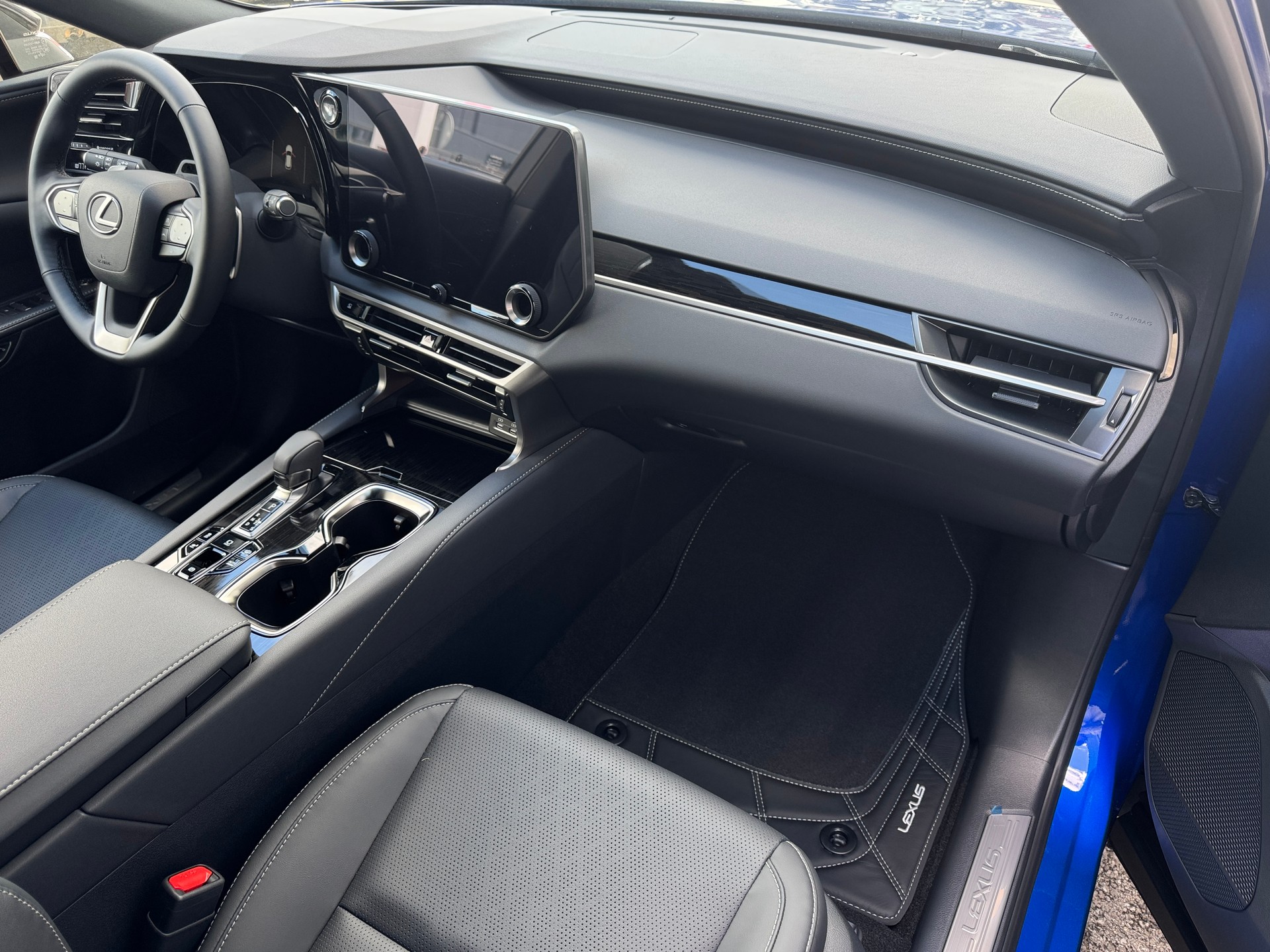 LEXUS RX 450h+ F Line AWD CVT-image-11