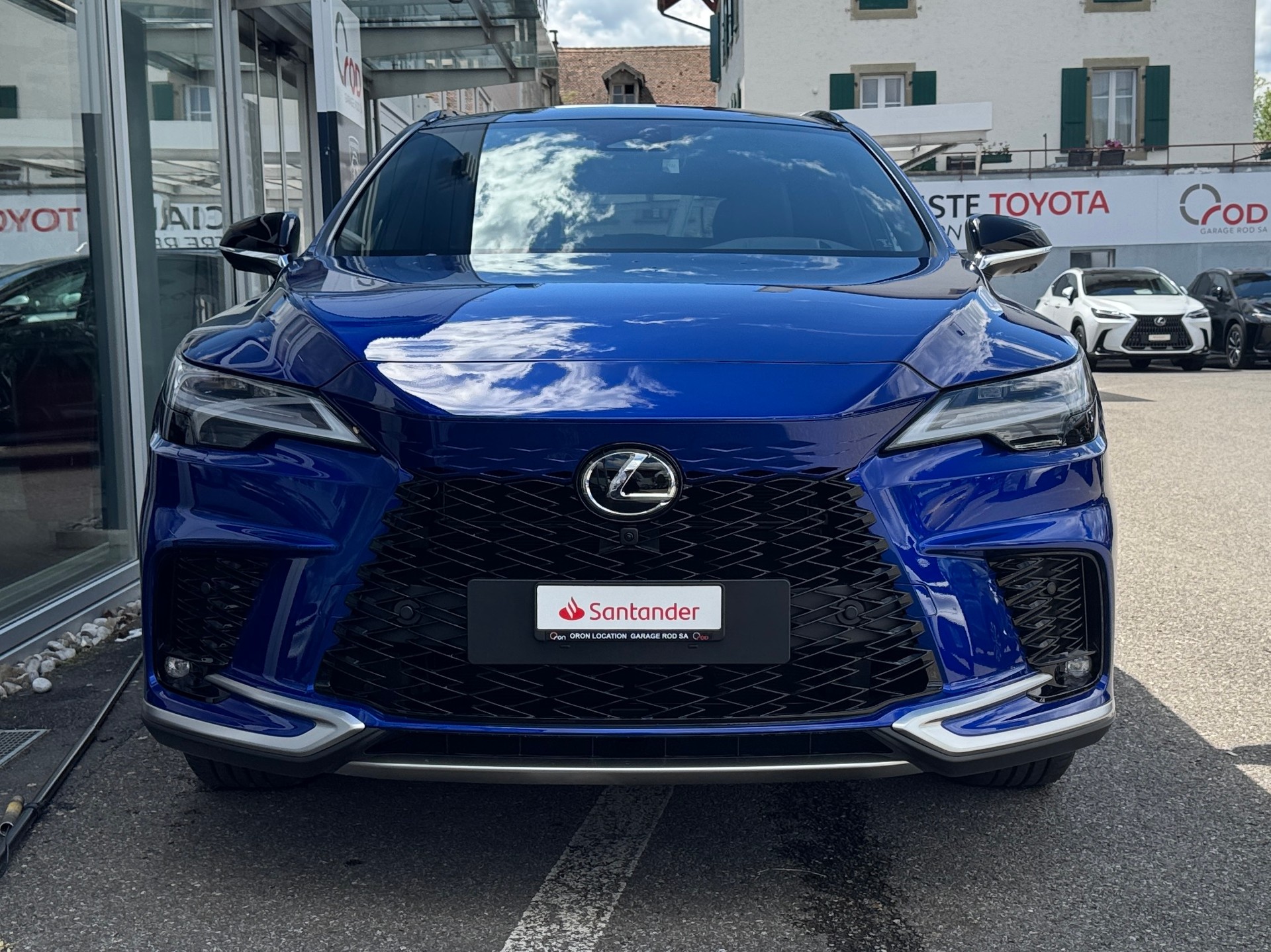 LEXUS RX 450h+ F Line AWD CVT-image-2