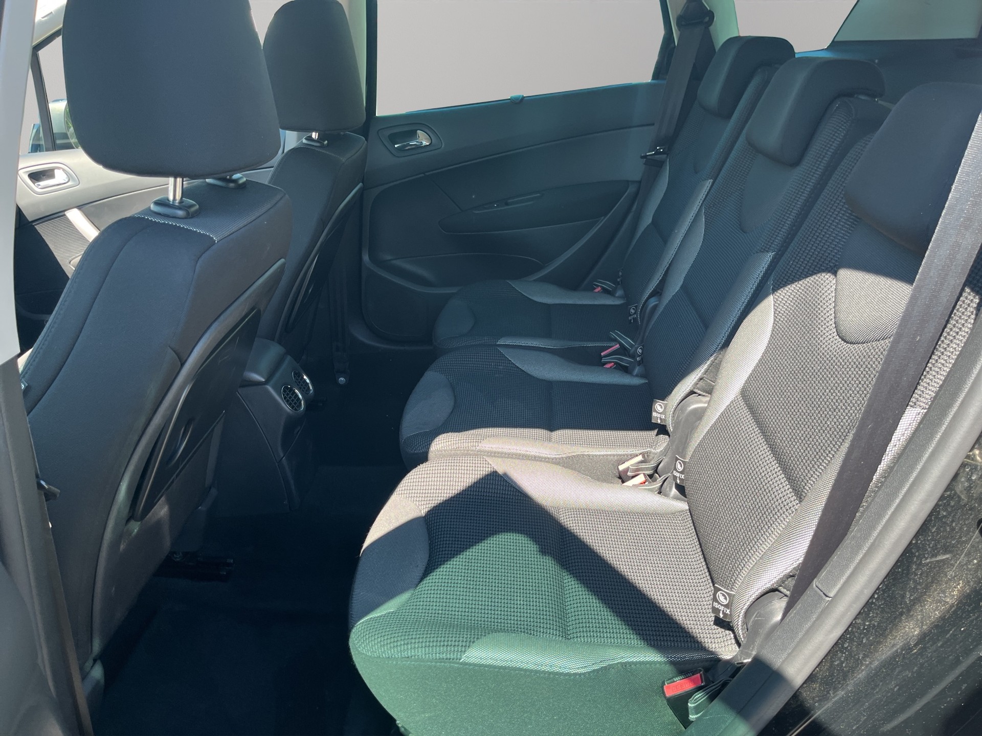 PEUGEOT 308 SW 1.6 16V VTI Business-image-10