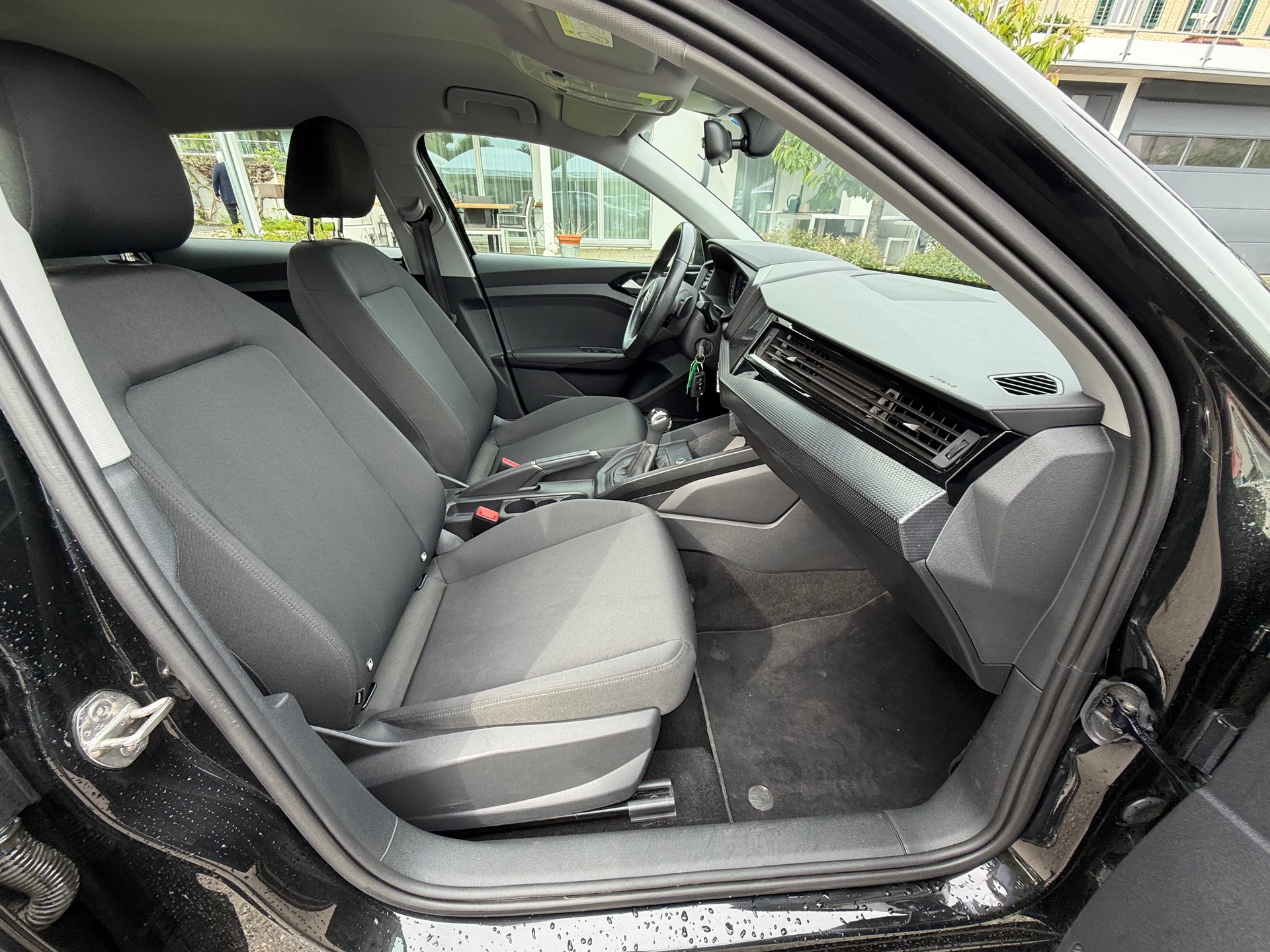 AUDI A1 Sportback 25 TFSI advanced S-tronic-image-8