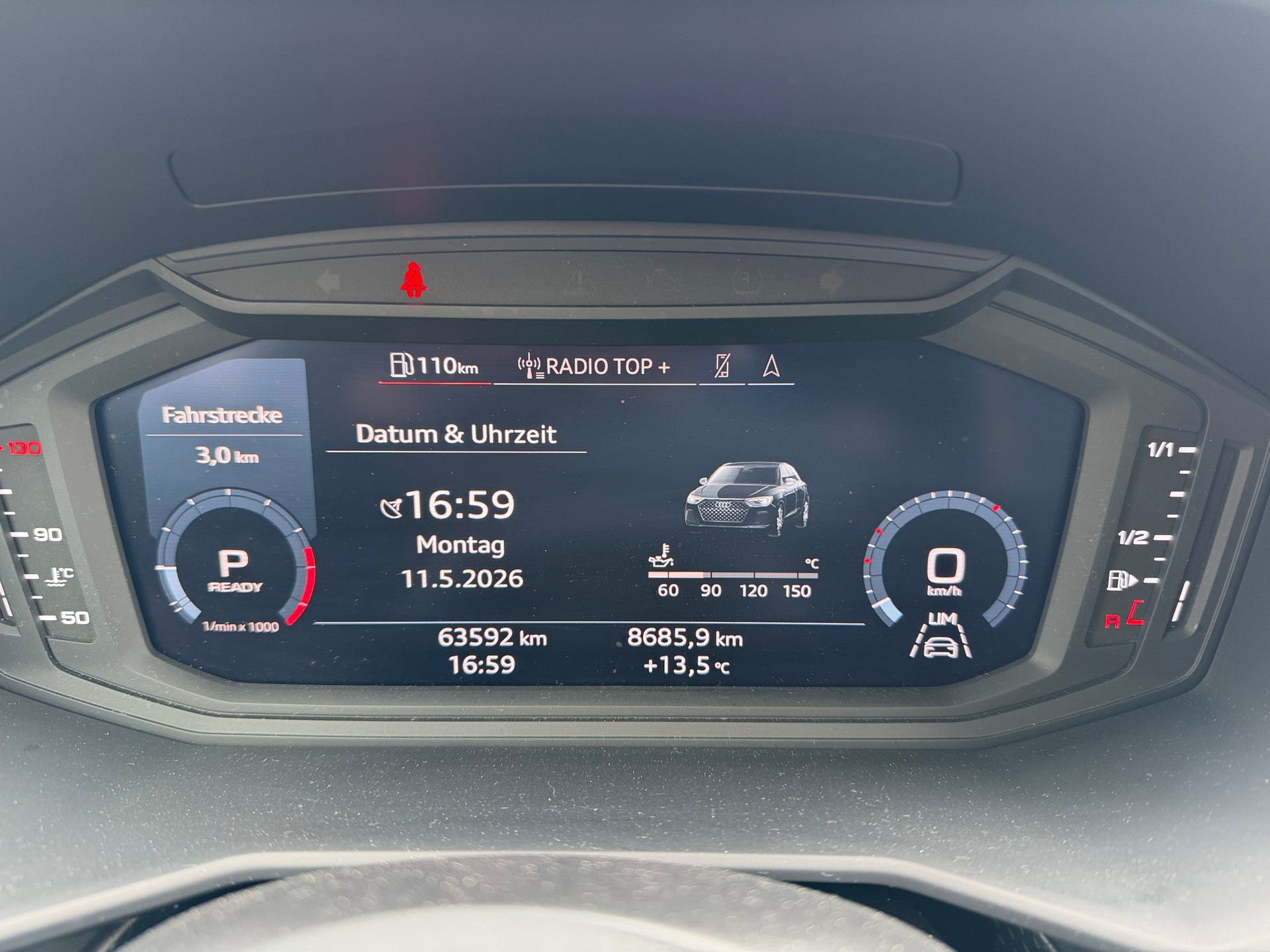 AUDI A1 Sportback 25 TFSI advanced S-tronic-image-13