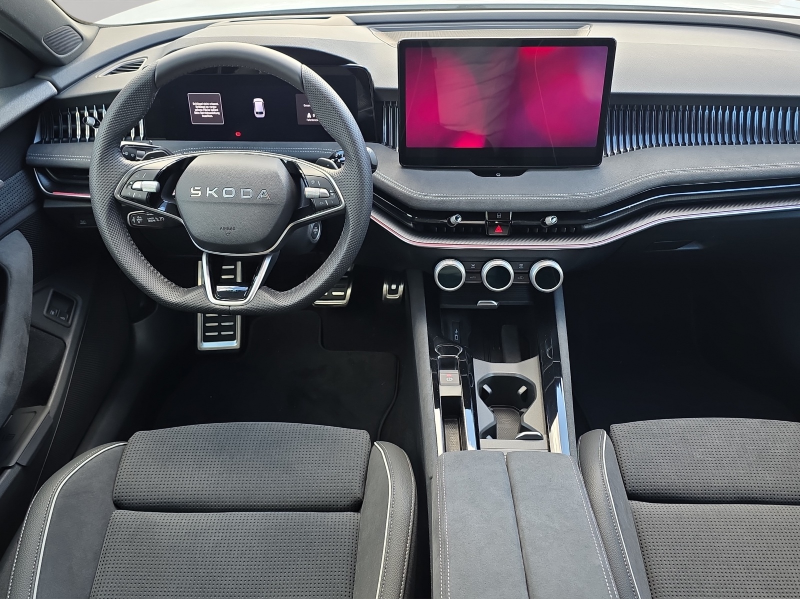 SKODA Superb Combi 1.5 TSI PHEV Sportline DSG-image-4