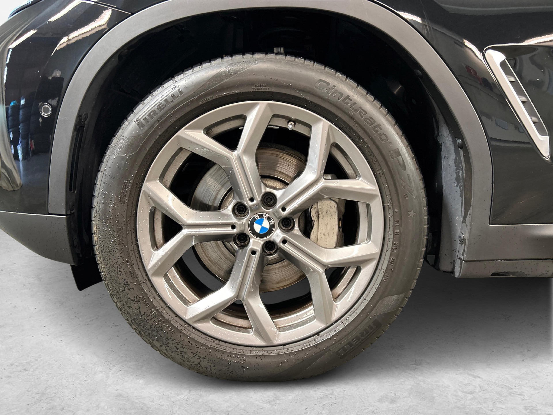 BMW X3 30d xDrive-image-11