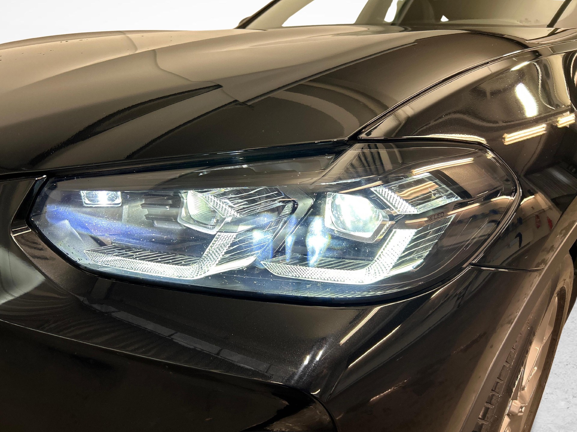 BMW X3 30d xDrive-image-15