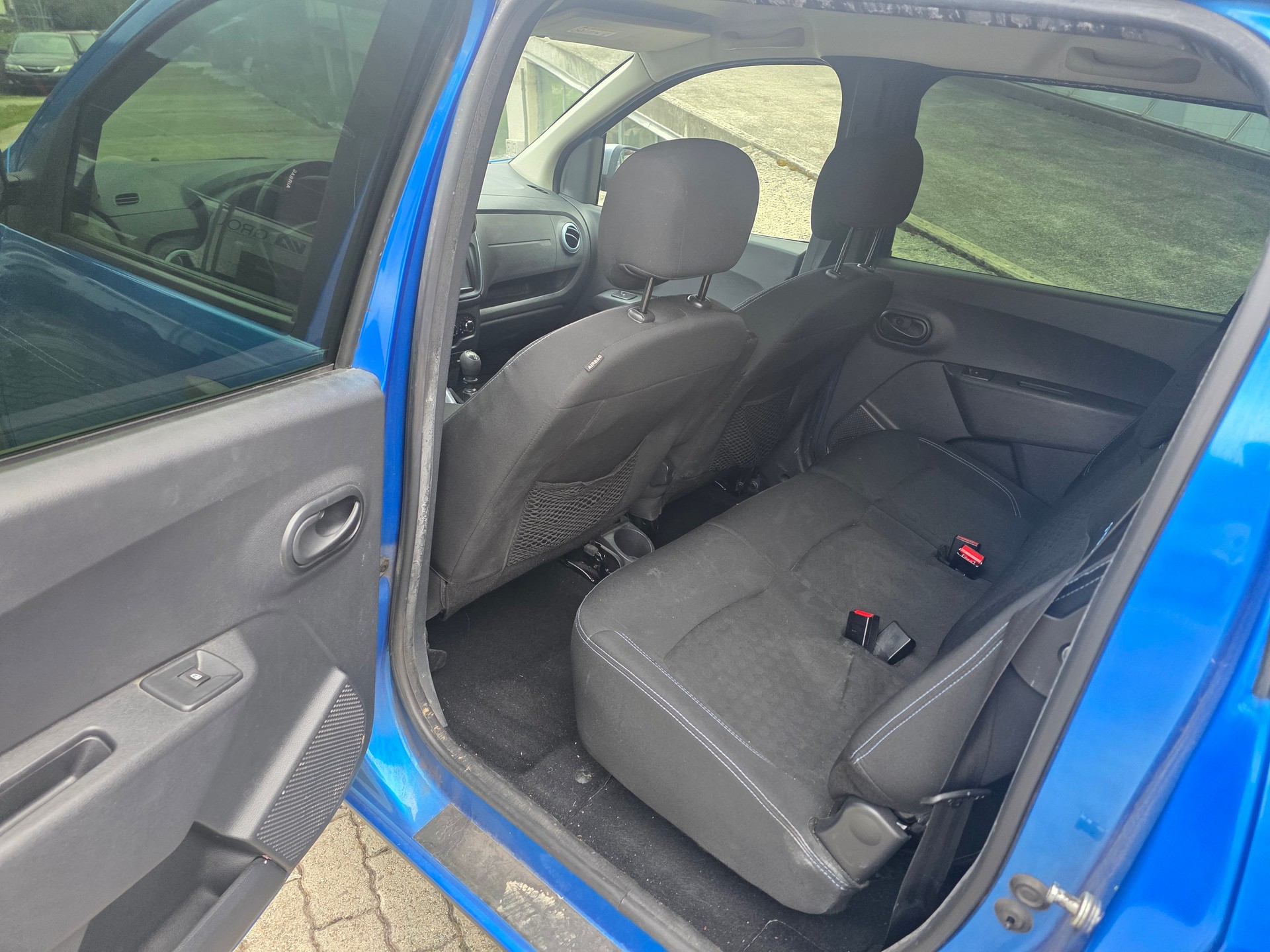 DACIA Lodgy 1.5dCi Stepway 7PL-image-8