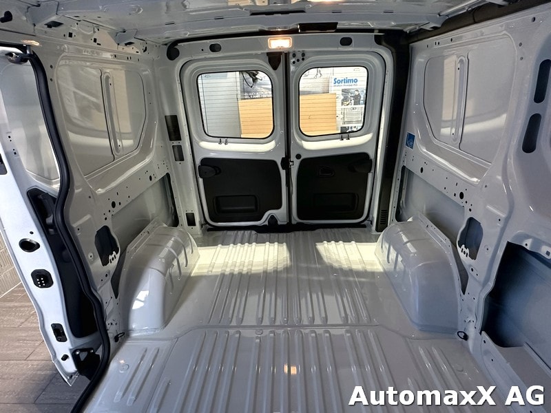 RENAULT Trafic Kaw. 2.8 t L1 H1 2.0 dCi Blue 110 Advance-image-12