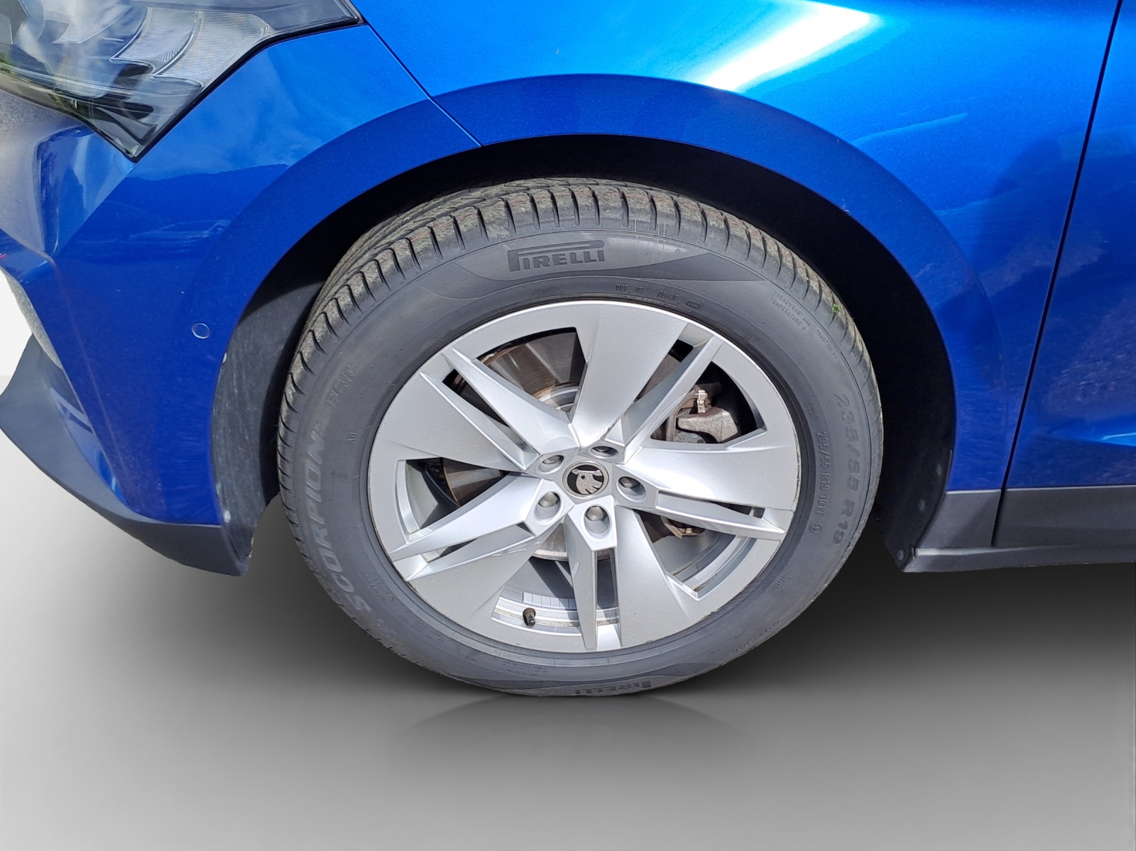 SKODA Enyaq iV 80-image-14