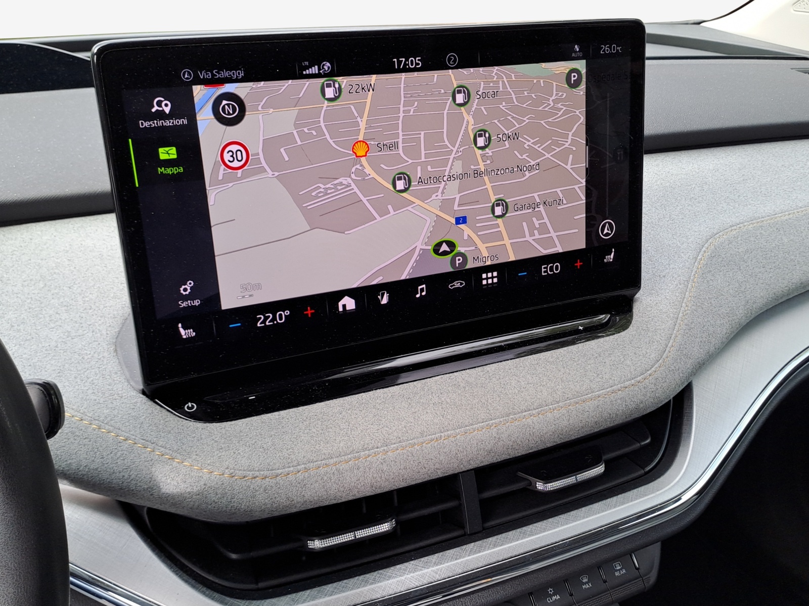 SKODA Enyaq iV 80-image-11