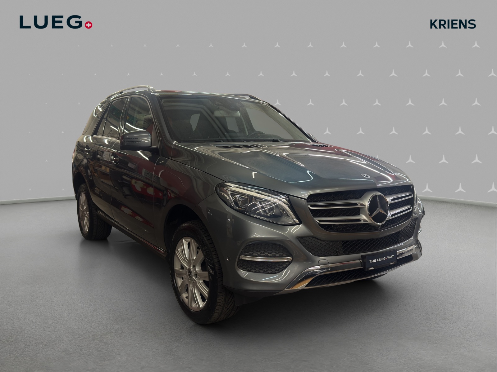 MERCEDES-BENZ GLE 350 d 4M - Executive / DISTRONIC / 360 Grad Kamera-image-4