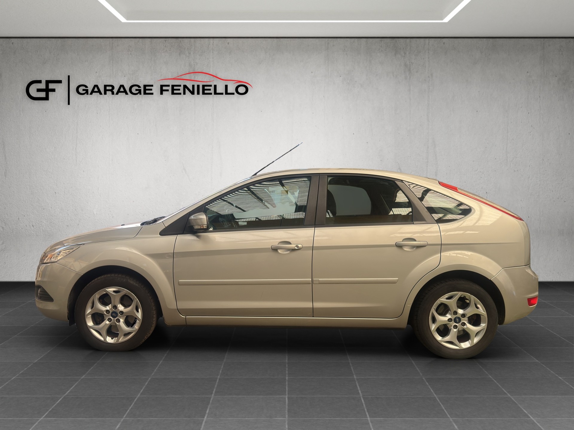 FORD Focus 2.0i Carving-image-3