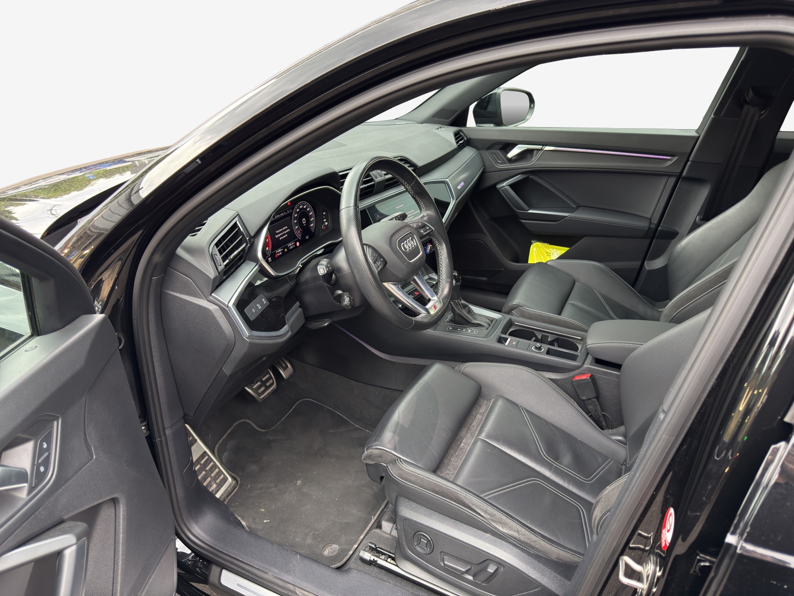 AUDI Q3 35 TFSI S line Attraction S-tronic-image-7