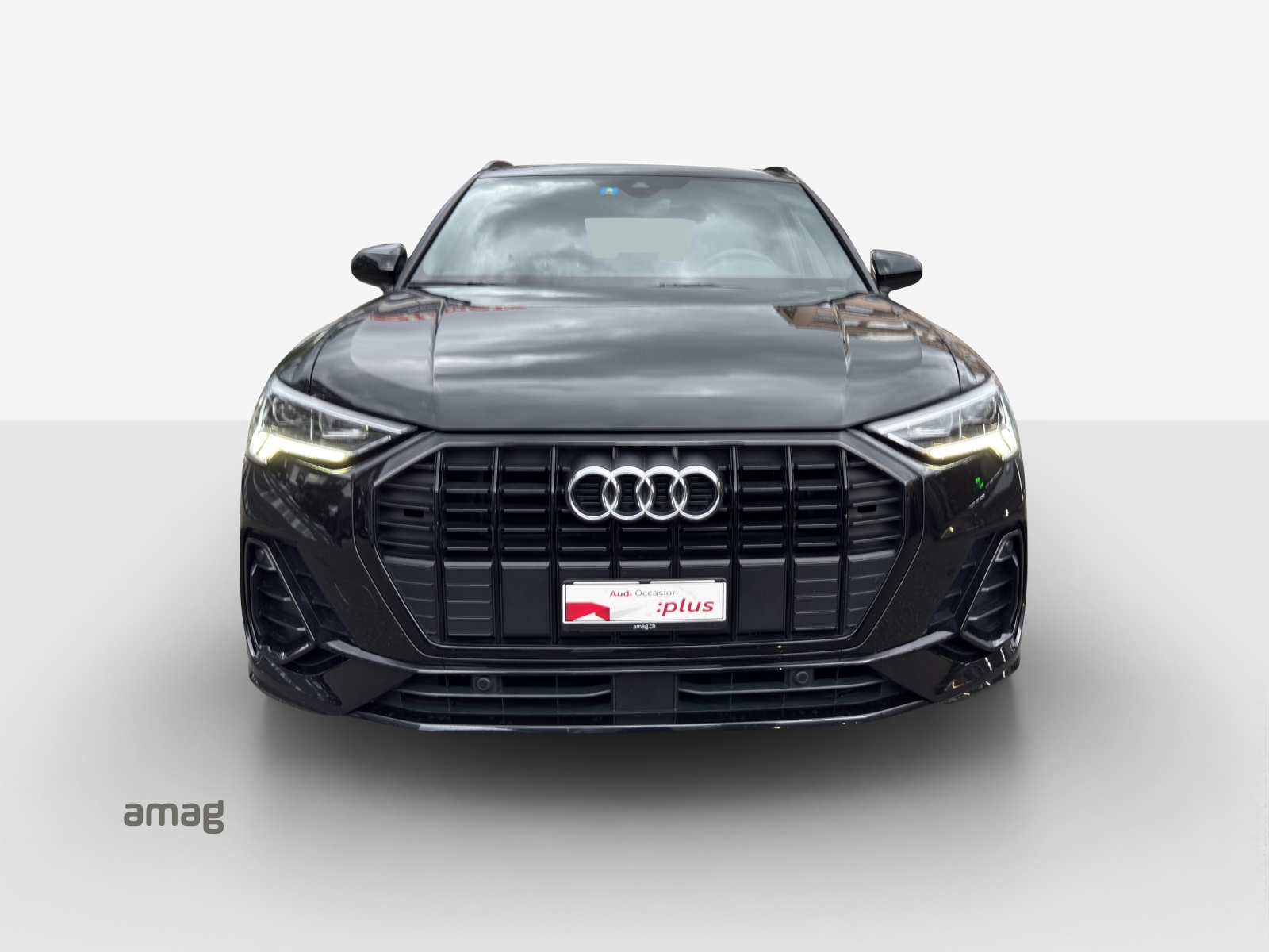 AUDI Q3 35 TFSI S line Attraction S-tronic-image-6