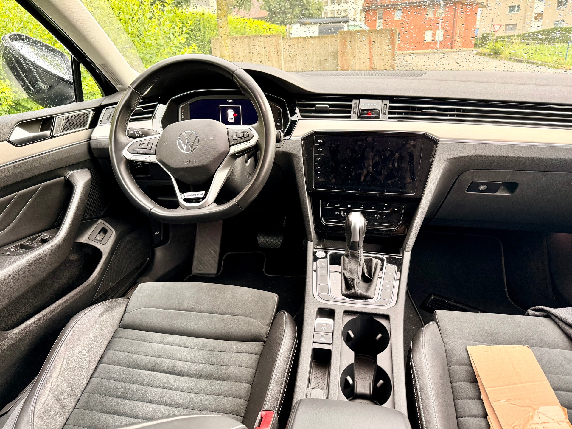 VW 2.0 TDI 200 Elegance DSG 4m-image-7