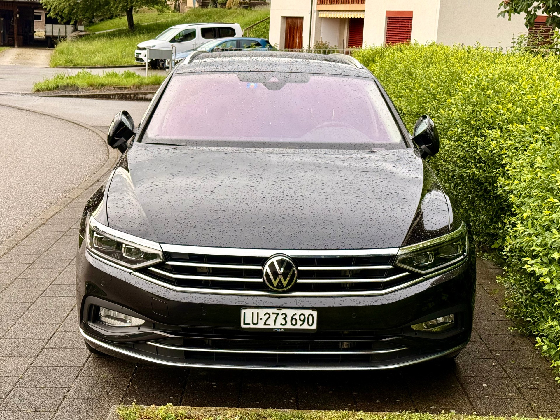 VW 2.0 TDI 200 Elegance DSG 4m-image-3