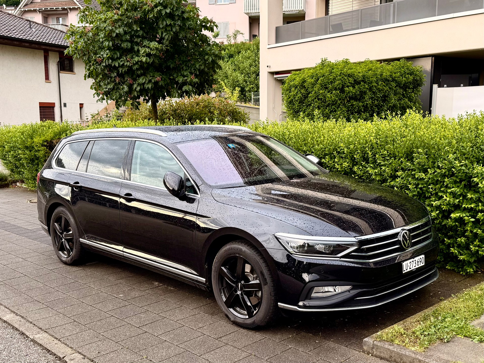 VW 2.0 TDI 200 Elegance DSG 4m-image-0