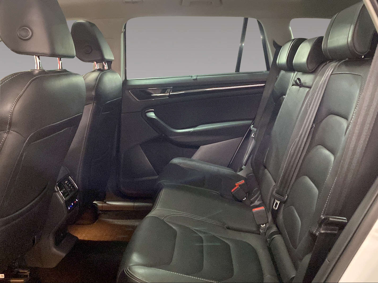 SKODA Kodiaq 2.0 TSI Style DSG-image-7
