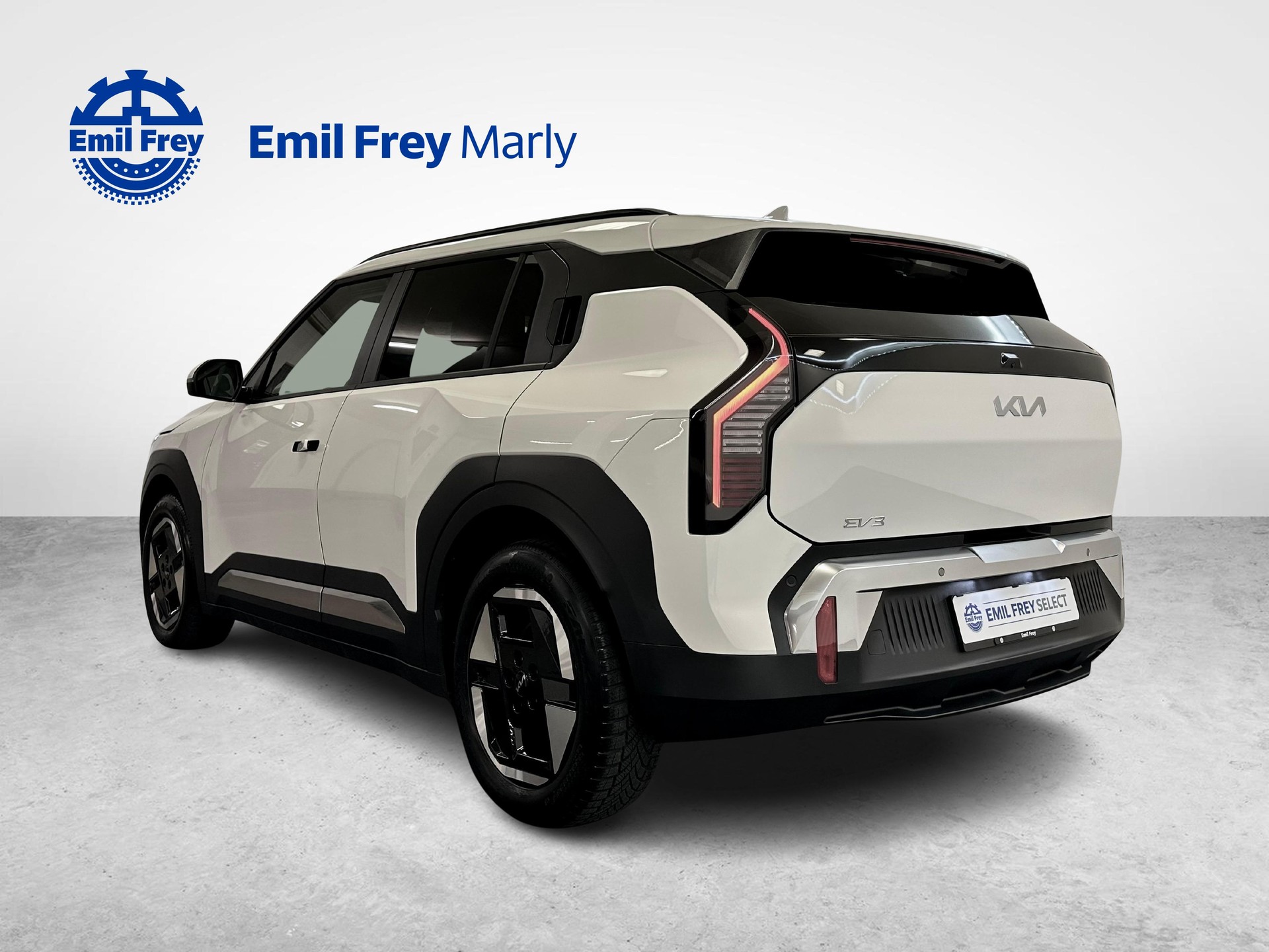 KIA EV3 81 kWh Earth-image-2