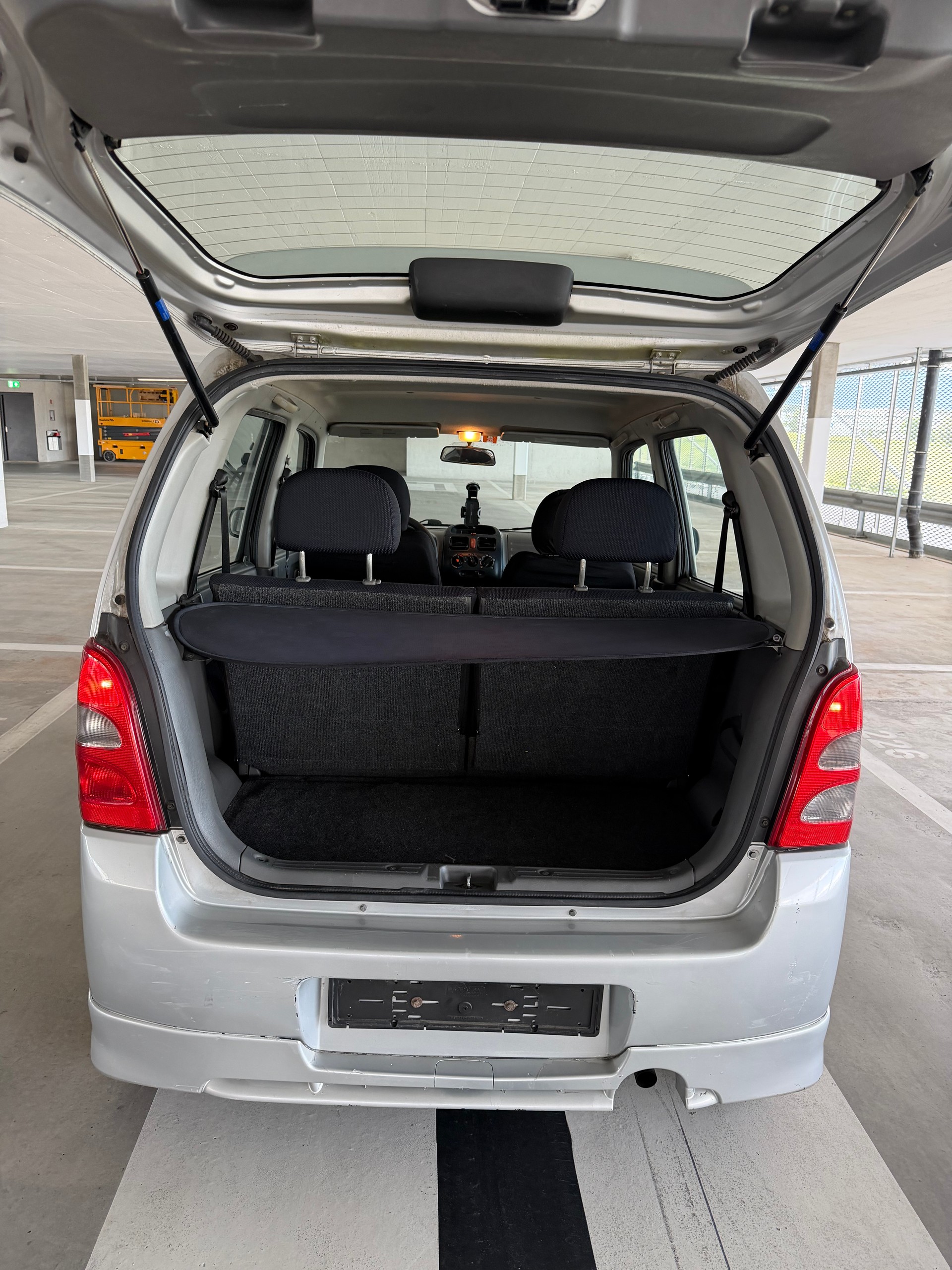 SUZUKI Wagon R+ 1.3 (Special) Limited Edition-image-14