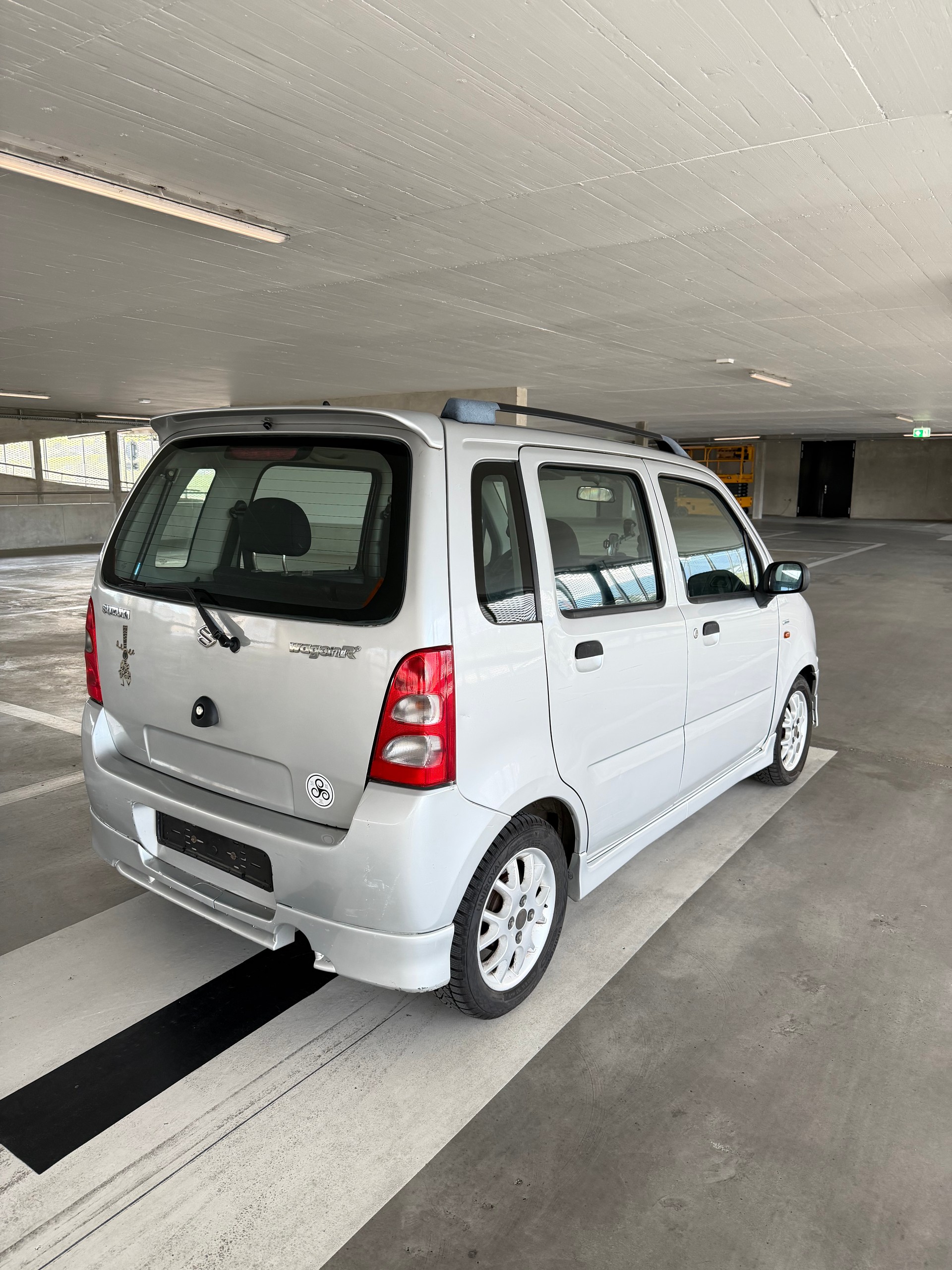SUZUKI Wagon R+ 1.3 (Special) Limited Edition-image-2