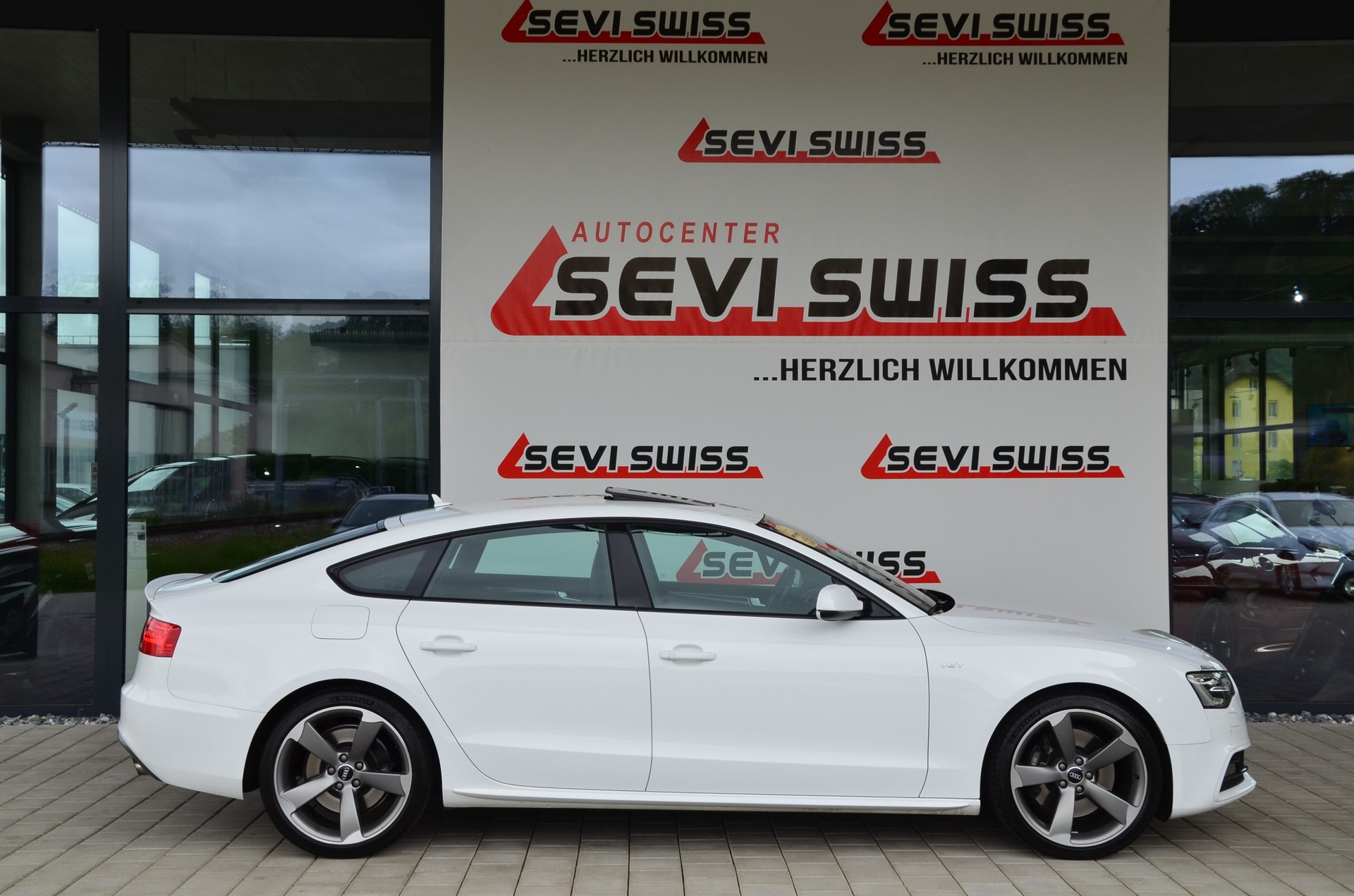 AUDI S5 Sportback 3.0 TFSI quattro S-tronic*Frisch ab MFK,1 Jahr oder 20'000km Garantie*-image-2
