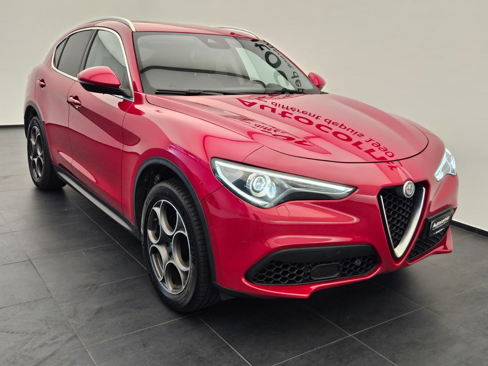 ALFA ROMEO Stelvio 2.0 Executive Q4 Automatic-image-4