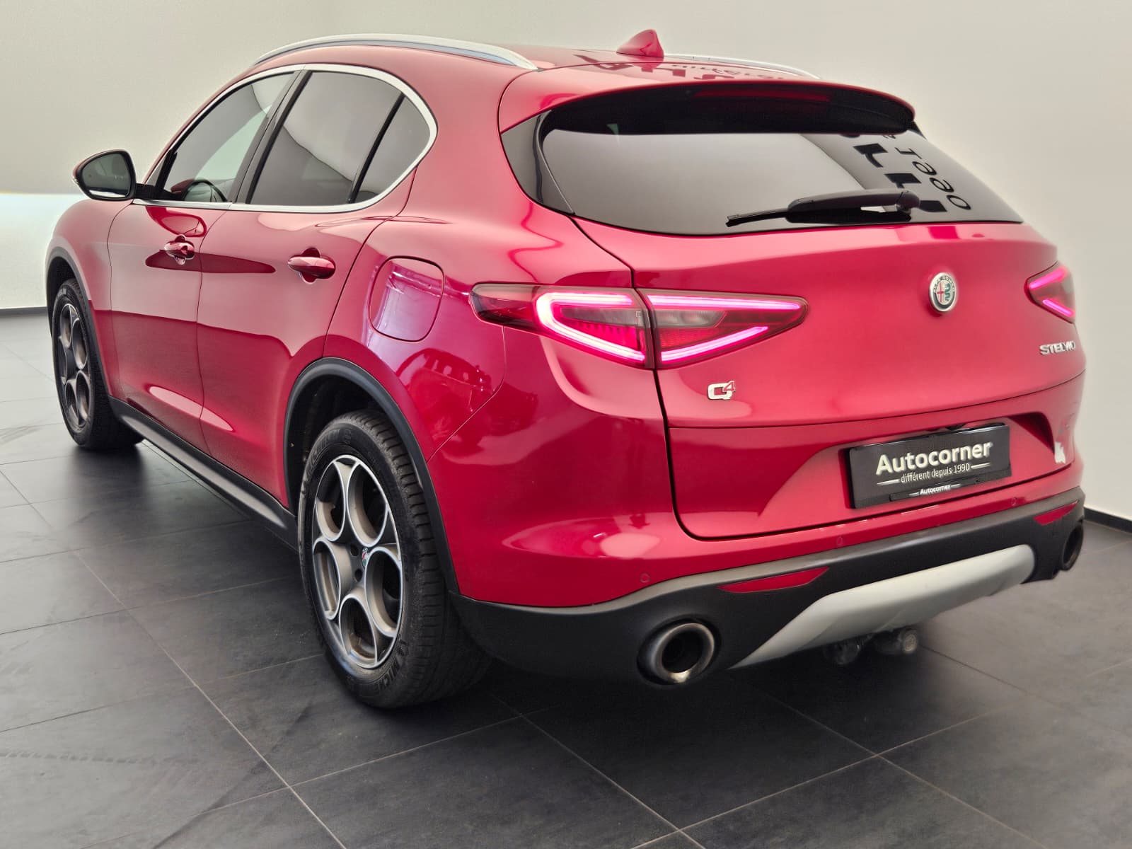ALFA ROMEO Stelvio 2.0 Executive Q4 Automatic-image-6