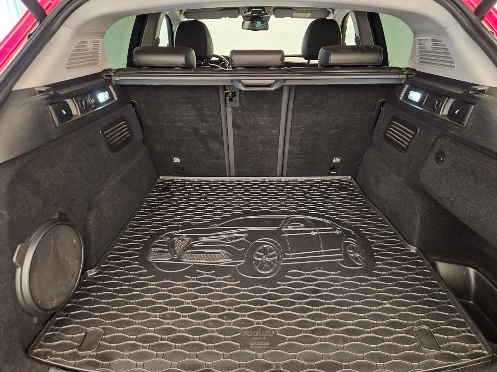 ALFA ROMEO Stelvio 2.0 Executive Q4 Automatic-image-12