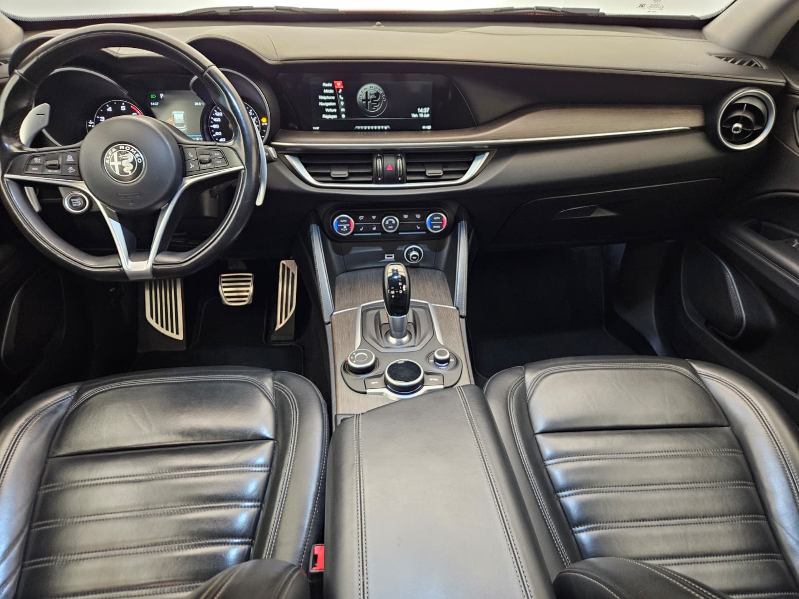 ALFA ROMEO Stelvio 2.0 Executive Q4 Automatic-image-7