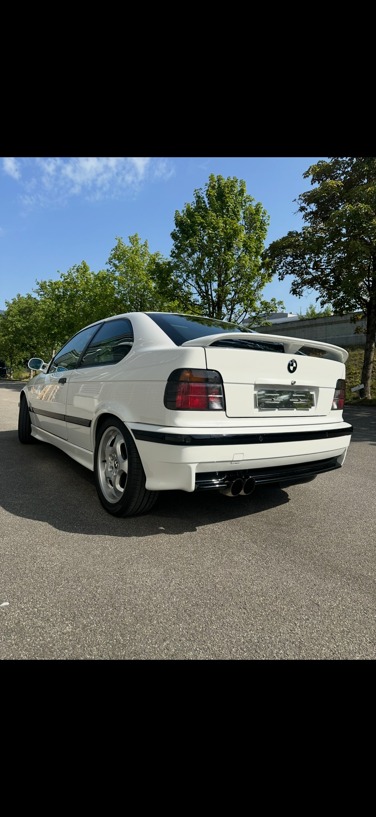 BMW 323ti ABS dAiB-image-1