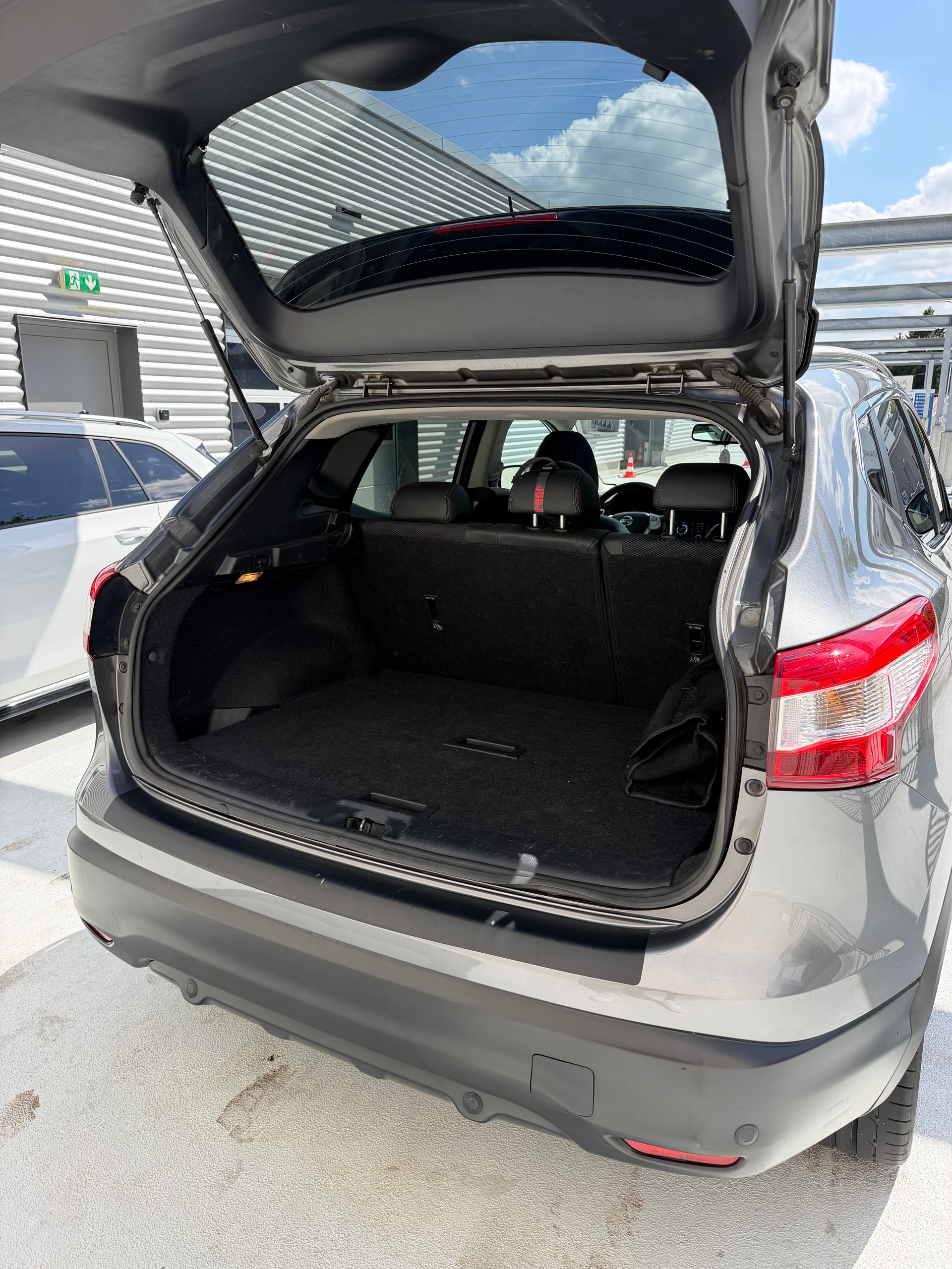 NISSAN 1.6 dCi Tekna-image-3