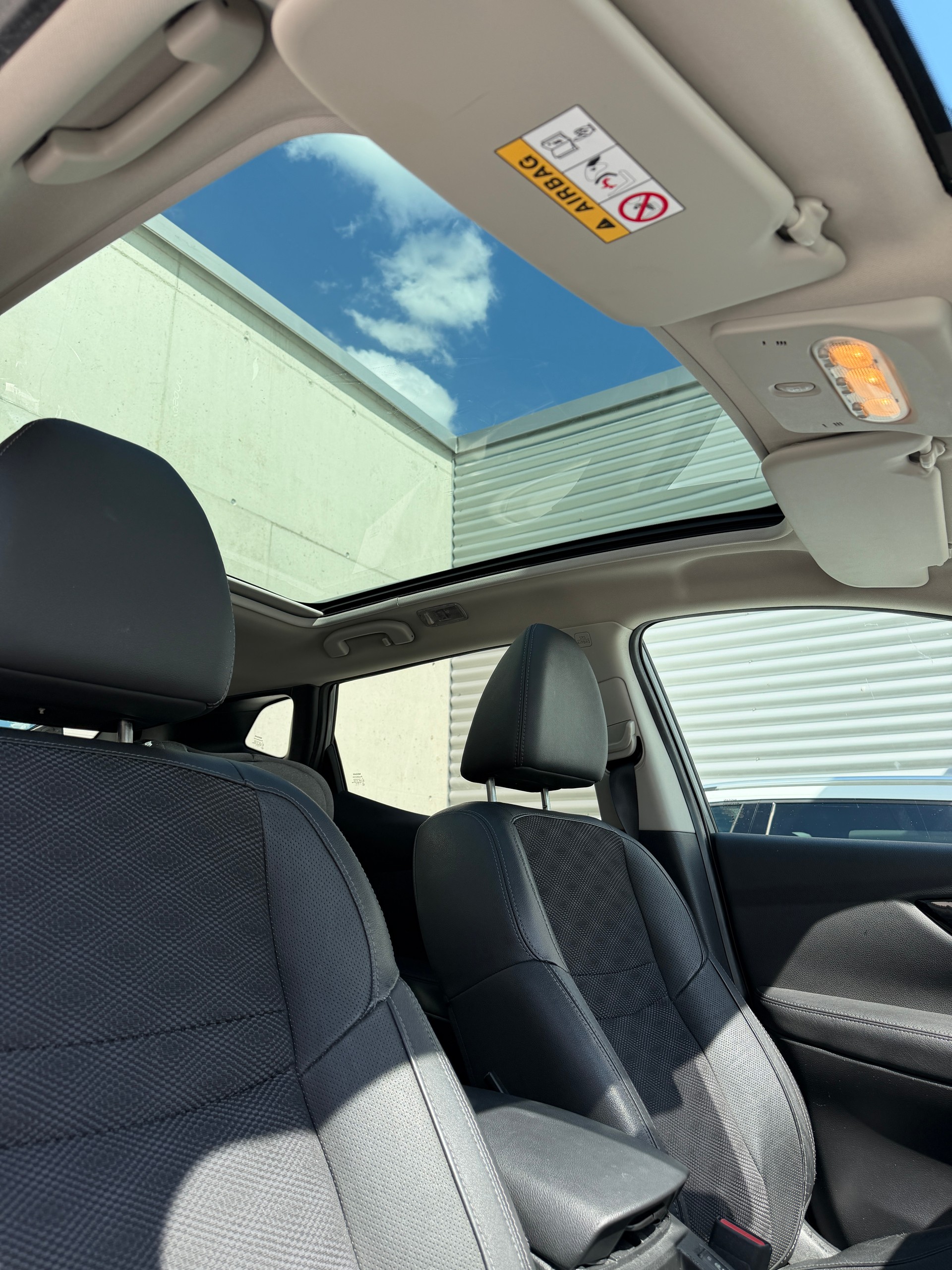 NISSAN 1.6 dCi Tekna-image-2