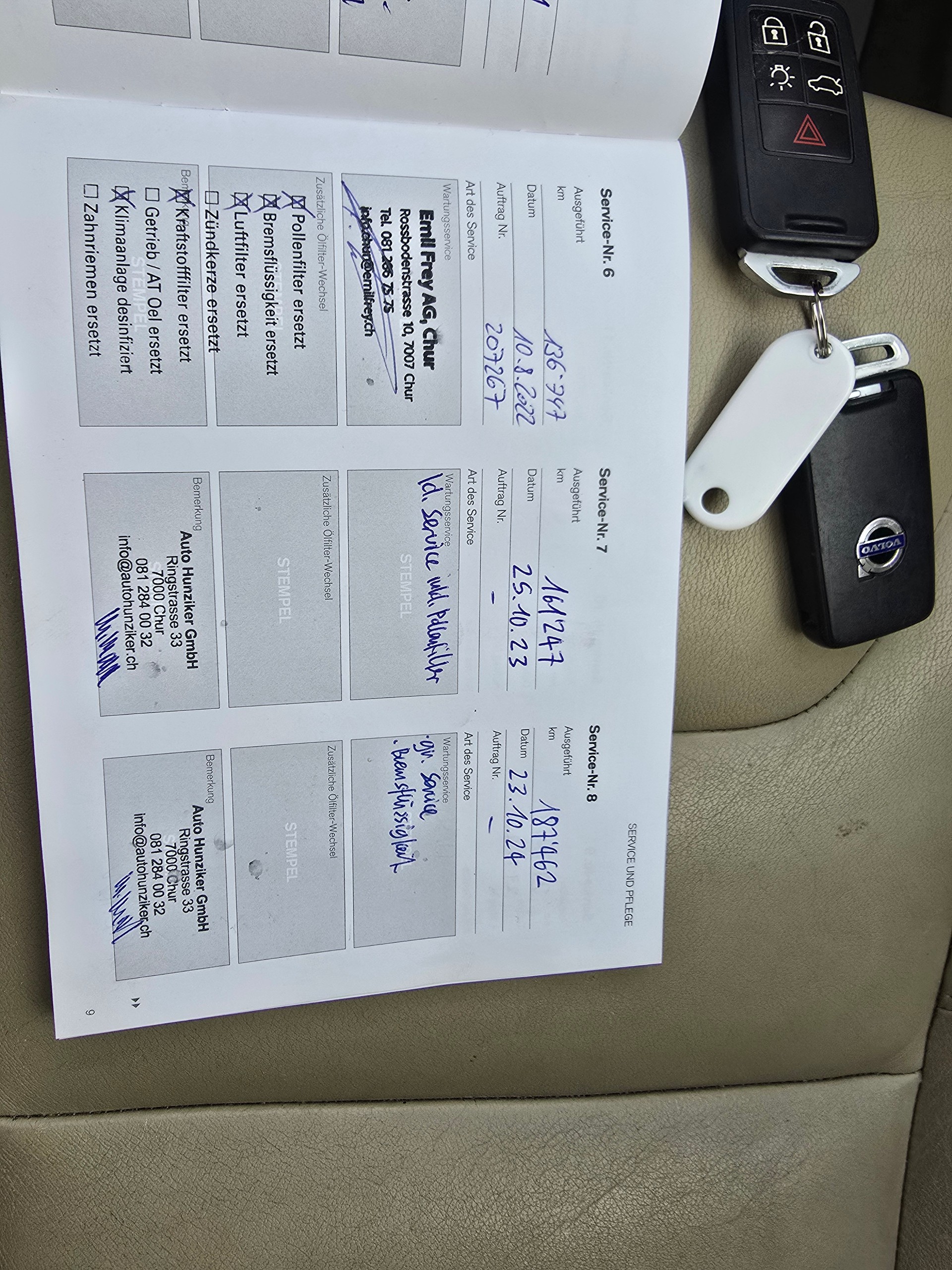 VOLVO XC60 D5 AWD Kinetic Geartronic-image-28