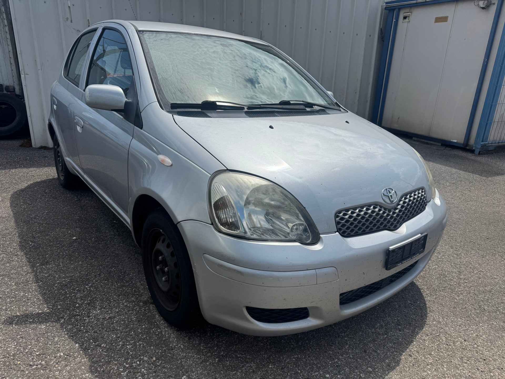 TOYOTA Yaris 1.4 D-4D Linea Luna-image-1