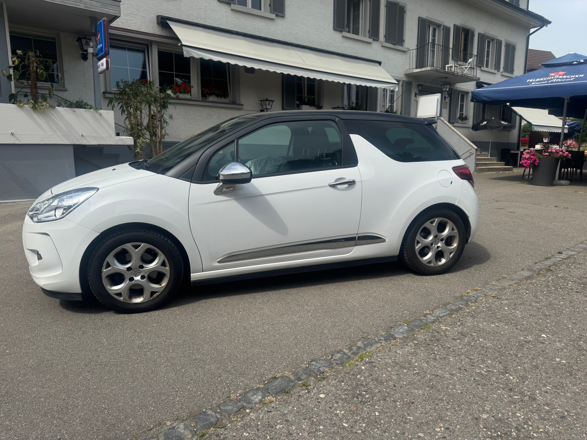 DS AUTOMOBILES DS3 1.6 THP Sport Chic-image-2