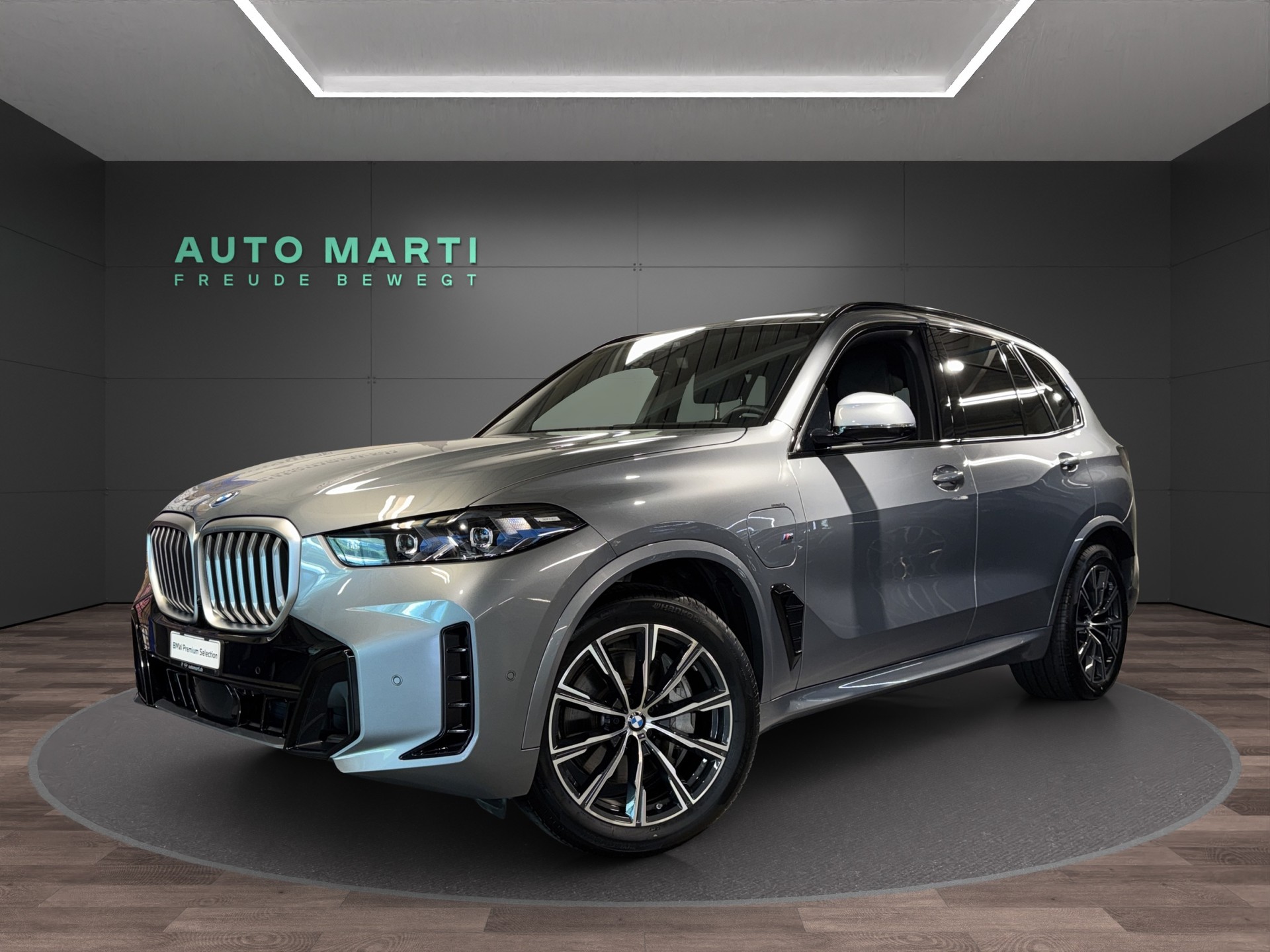 BMW X5 50e xDrive M Sport-image-0