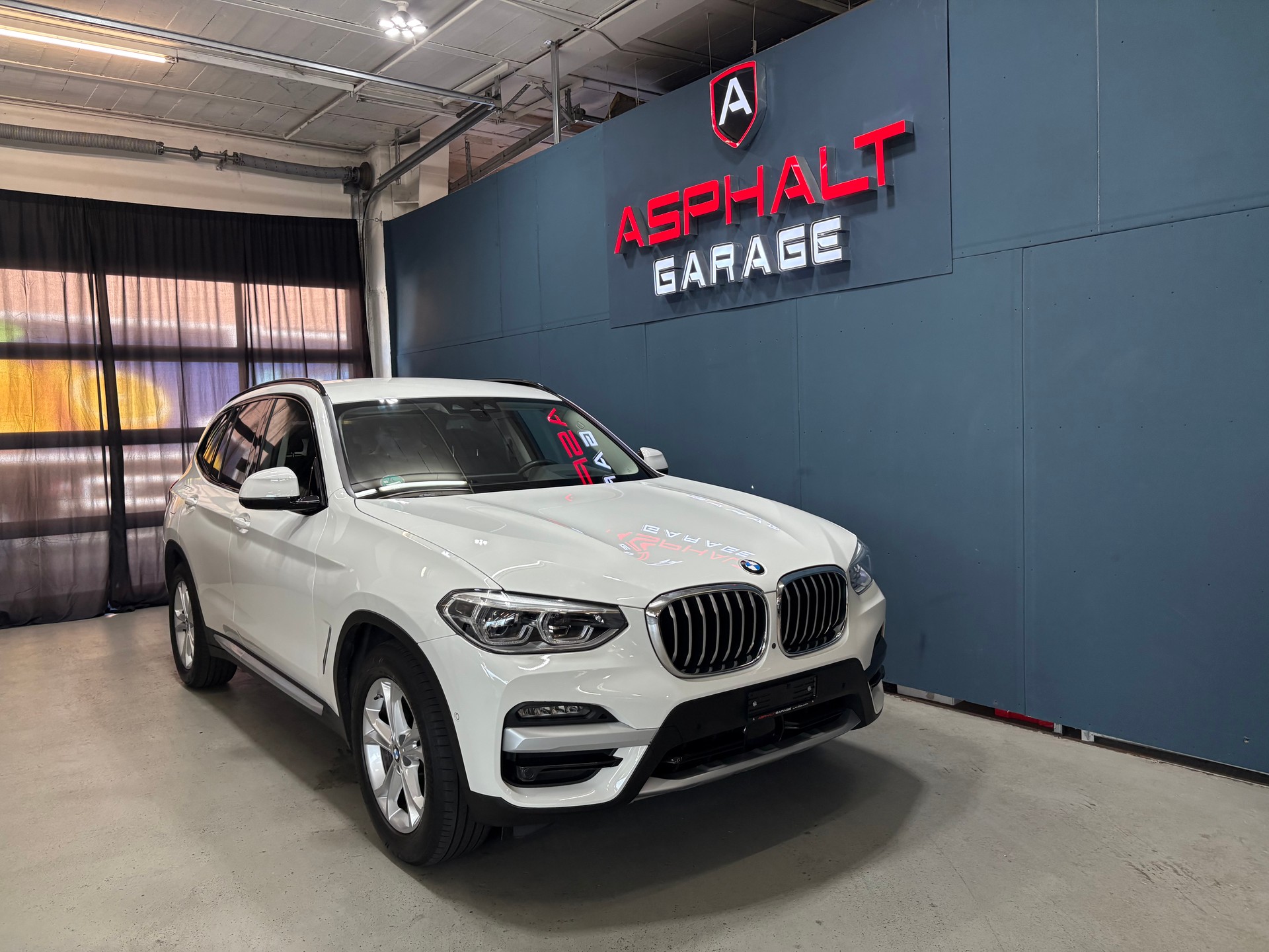 BMW X3 xDrive 20d Paddles XLINE-image-0