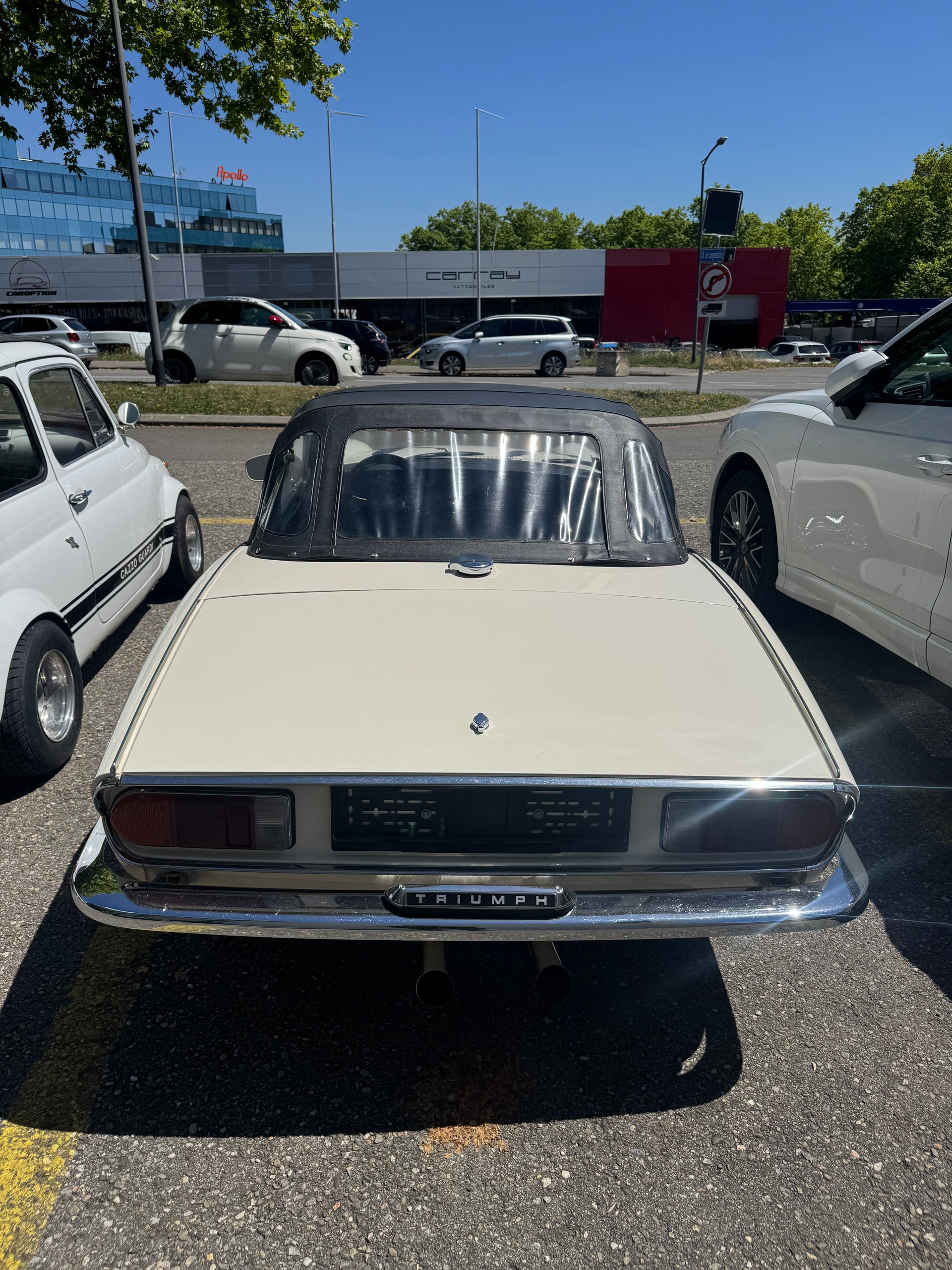TRIUMPH IV-image-12