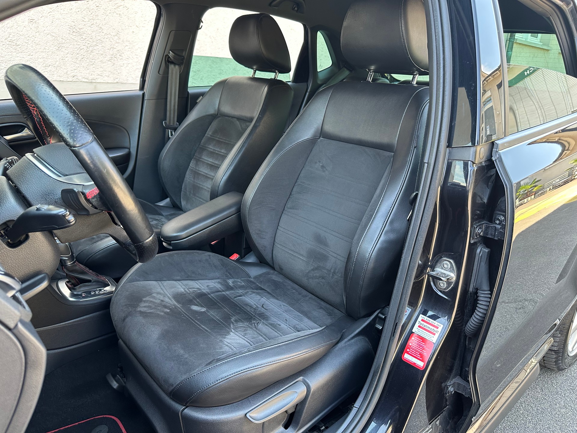 VW Polo 1.4 TSI GTI Carbon Edition DSG-image-12