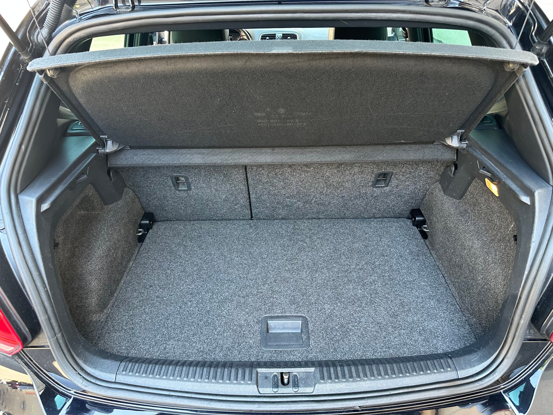 VW Polo 1.4 TSI GTI Carbon Edition DSG-image-28