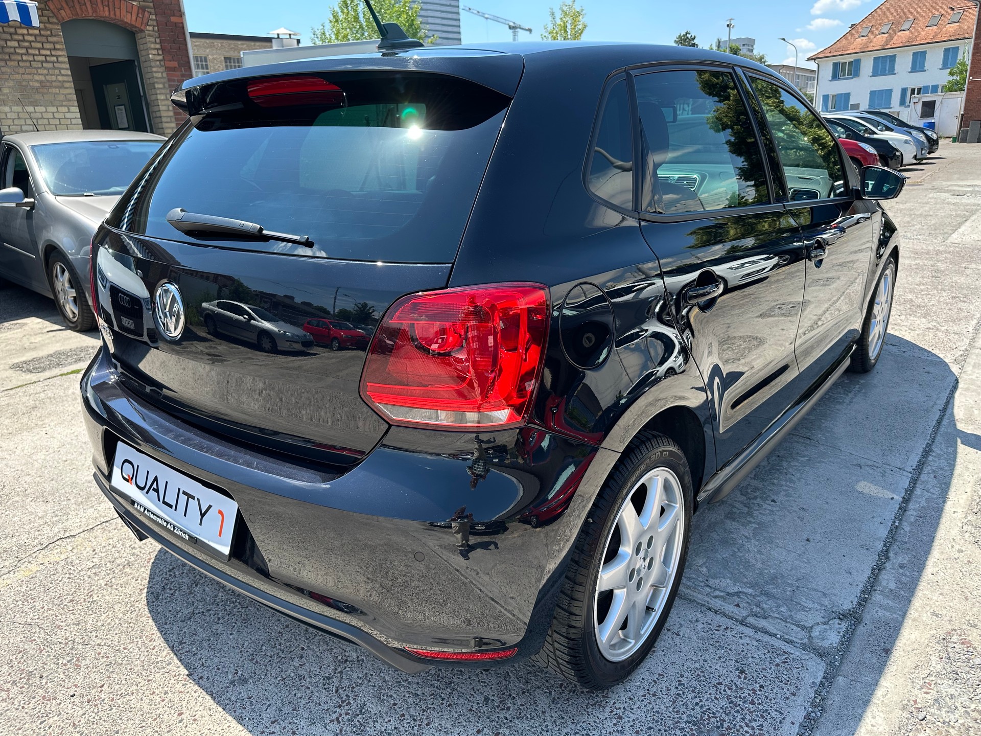 VW Polo 1.4 TSI GTI Carbon Edition DSG-image-6