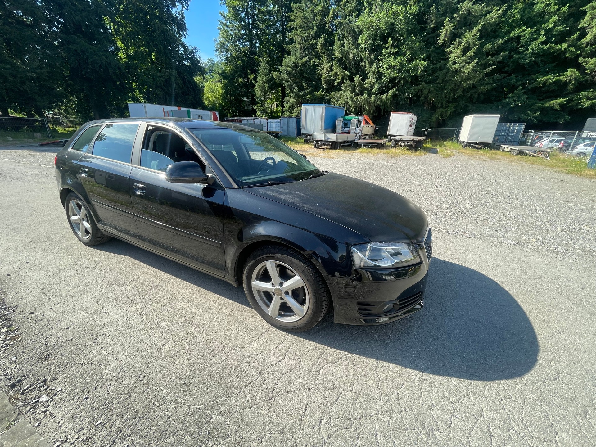 AUDI A3 Sportback 1.4 TFSI Ambiente S-tronic-image-1