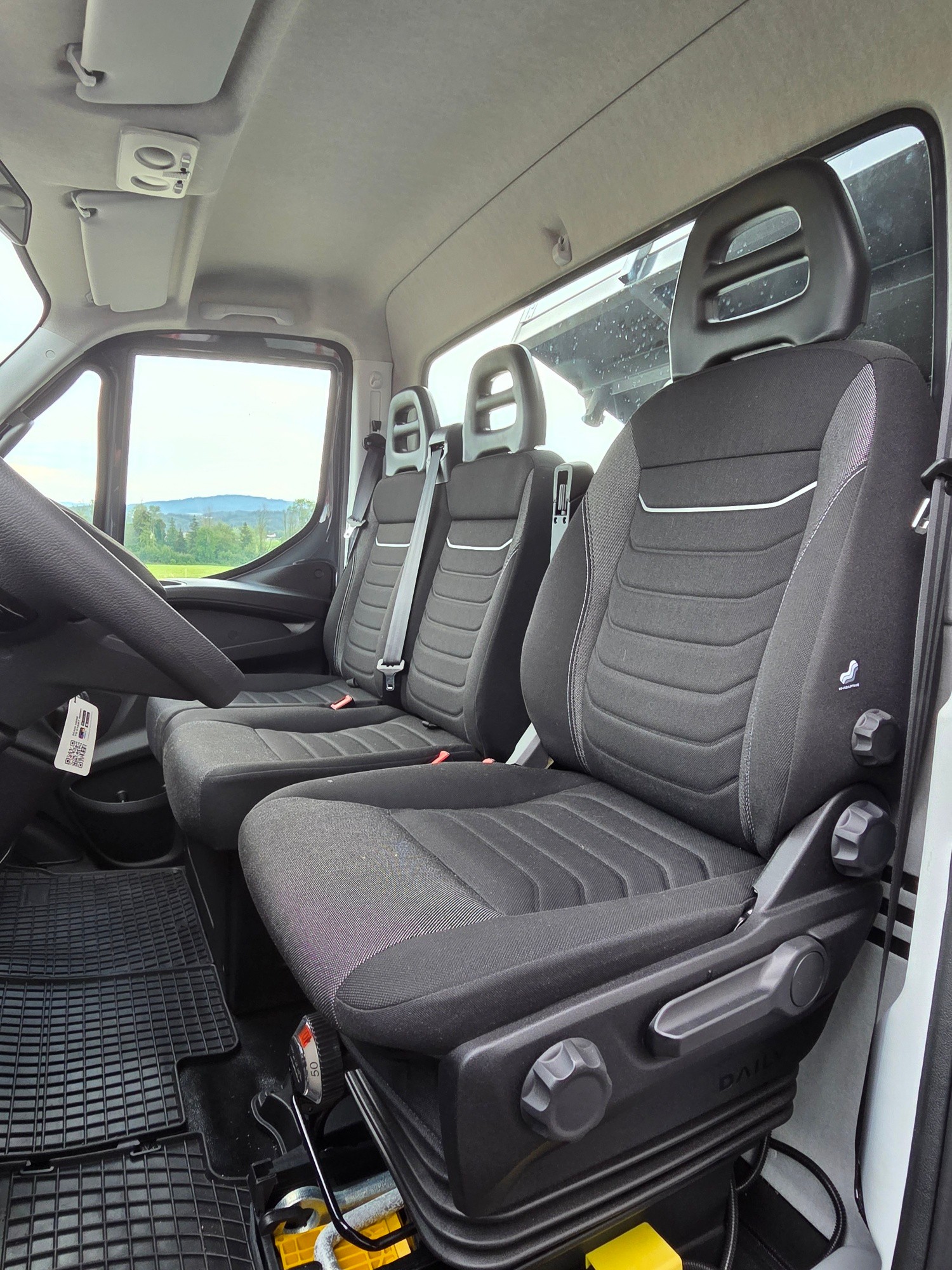 IVECO 35 S 18H-image-1