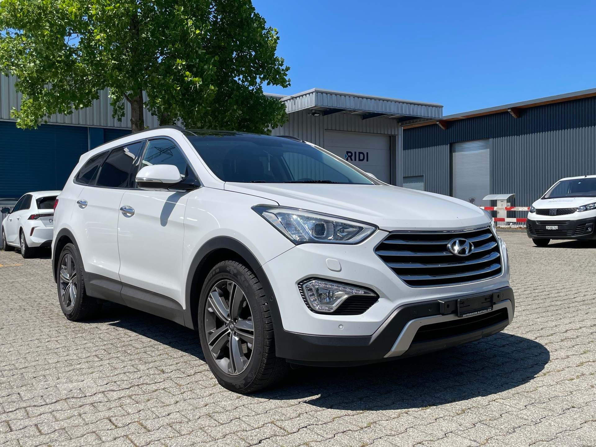 HYUNDAI Gr.SantaFe 2.2 CRDI Vertex 4WD Automatic * 7 Plätzer *-image-7