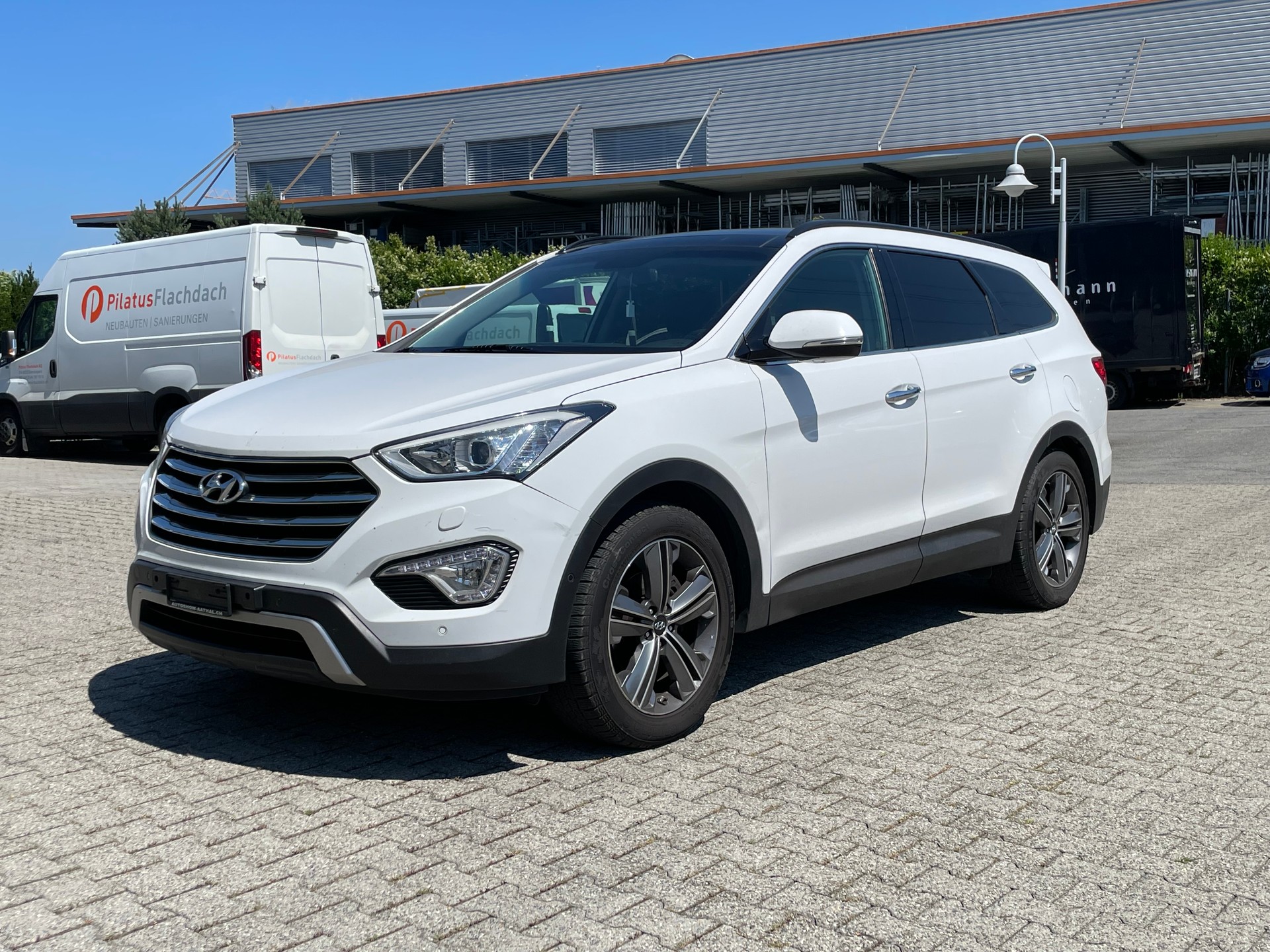 HYUNDAI Gr.SantaFe 2.2 CRDI Vertex 4WD Automatic * 7 Plätzer *-image-0