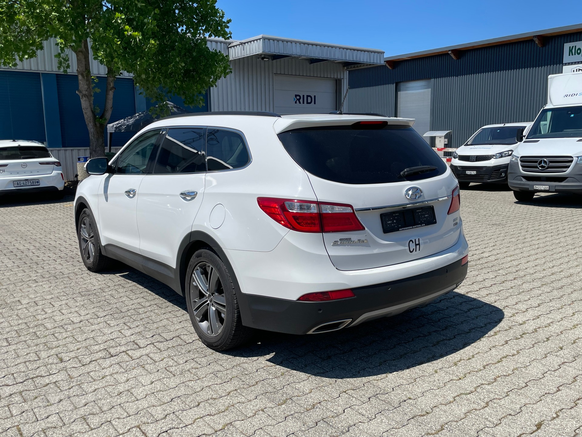 HYUNDAI Gr.SantaFe 2.2 CRDI Vertex 4WD Automatic * 7 Plätzer *-image-3