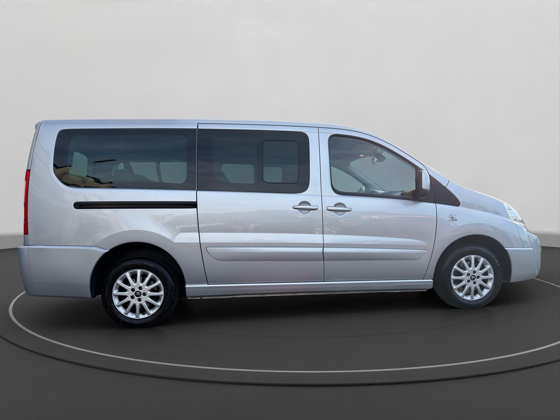 CITROEN Jumpy 2.0 HDi L2H1 Exclusive A-image-5