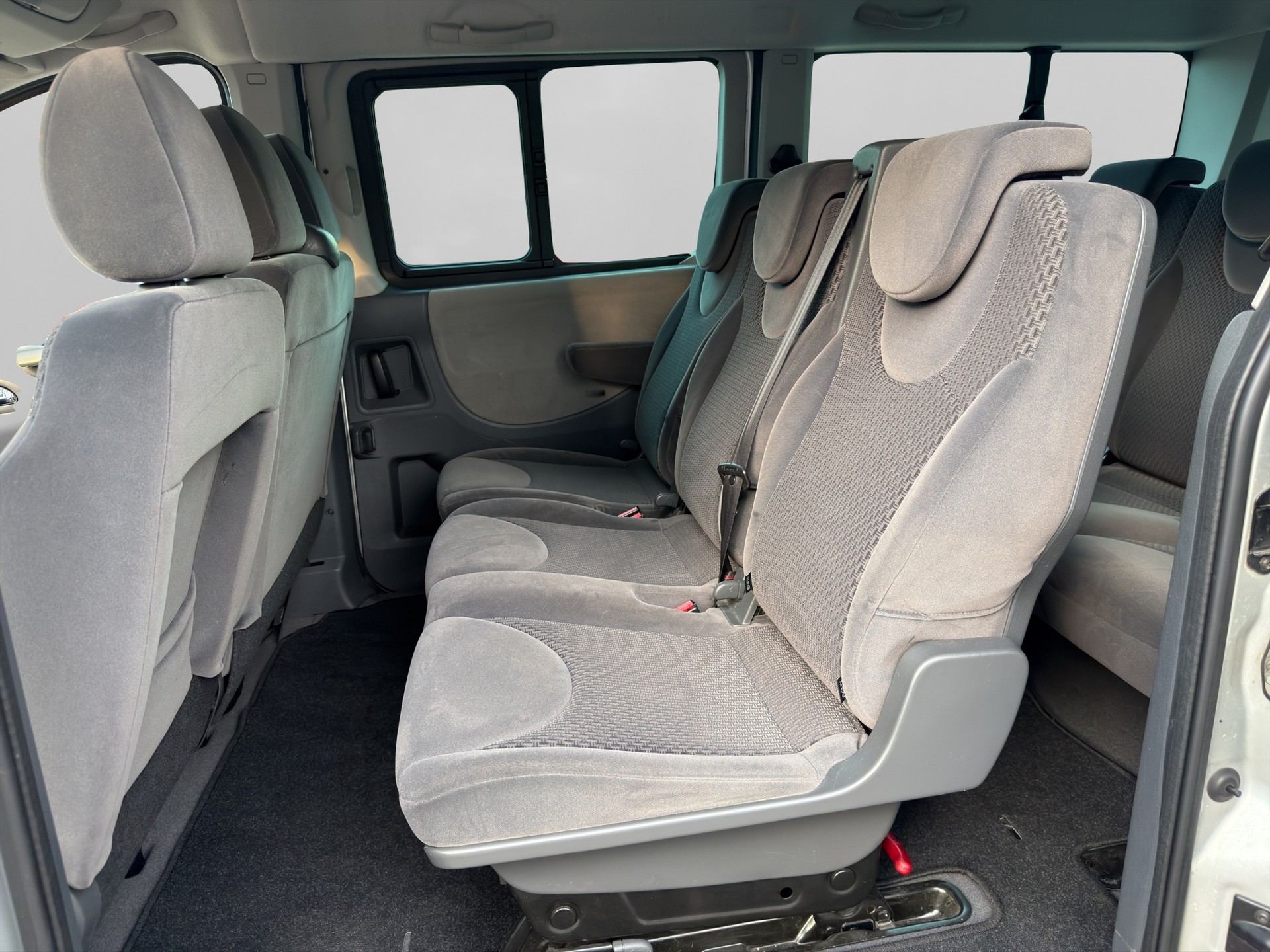 CITROEN Jumpy 2.0 HDi L2H1 Exclusive A-image-11